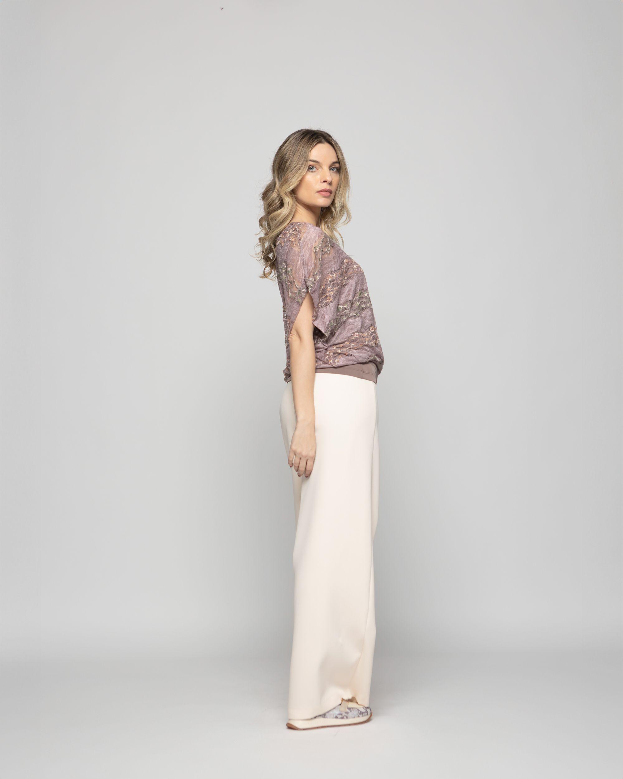 Polera Nigella Manga Caída Encaje Floral Rosado Ludovica-8