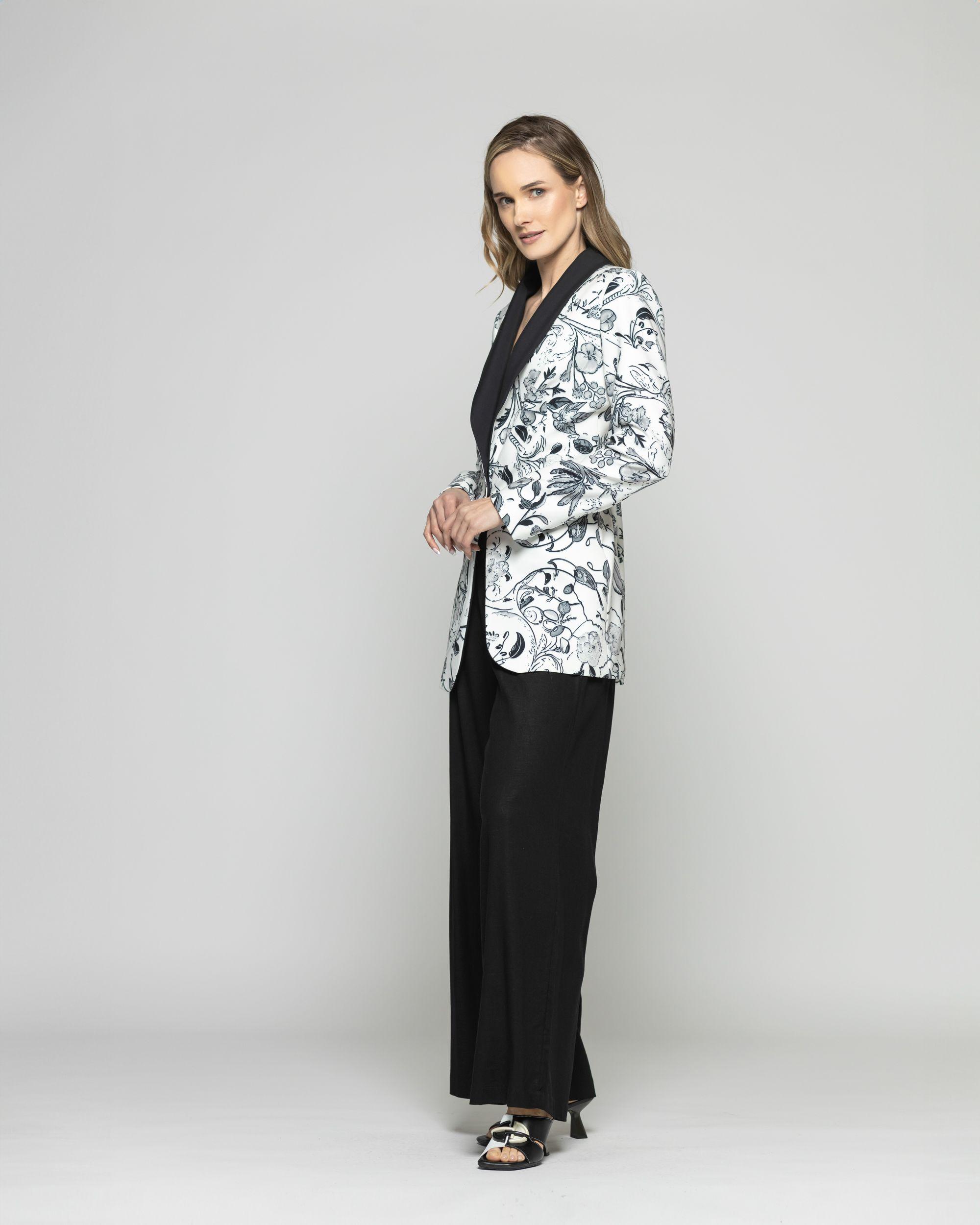 Blazer Mujer Lirio Clásico Estampado Botánico Negro Ludovica-5