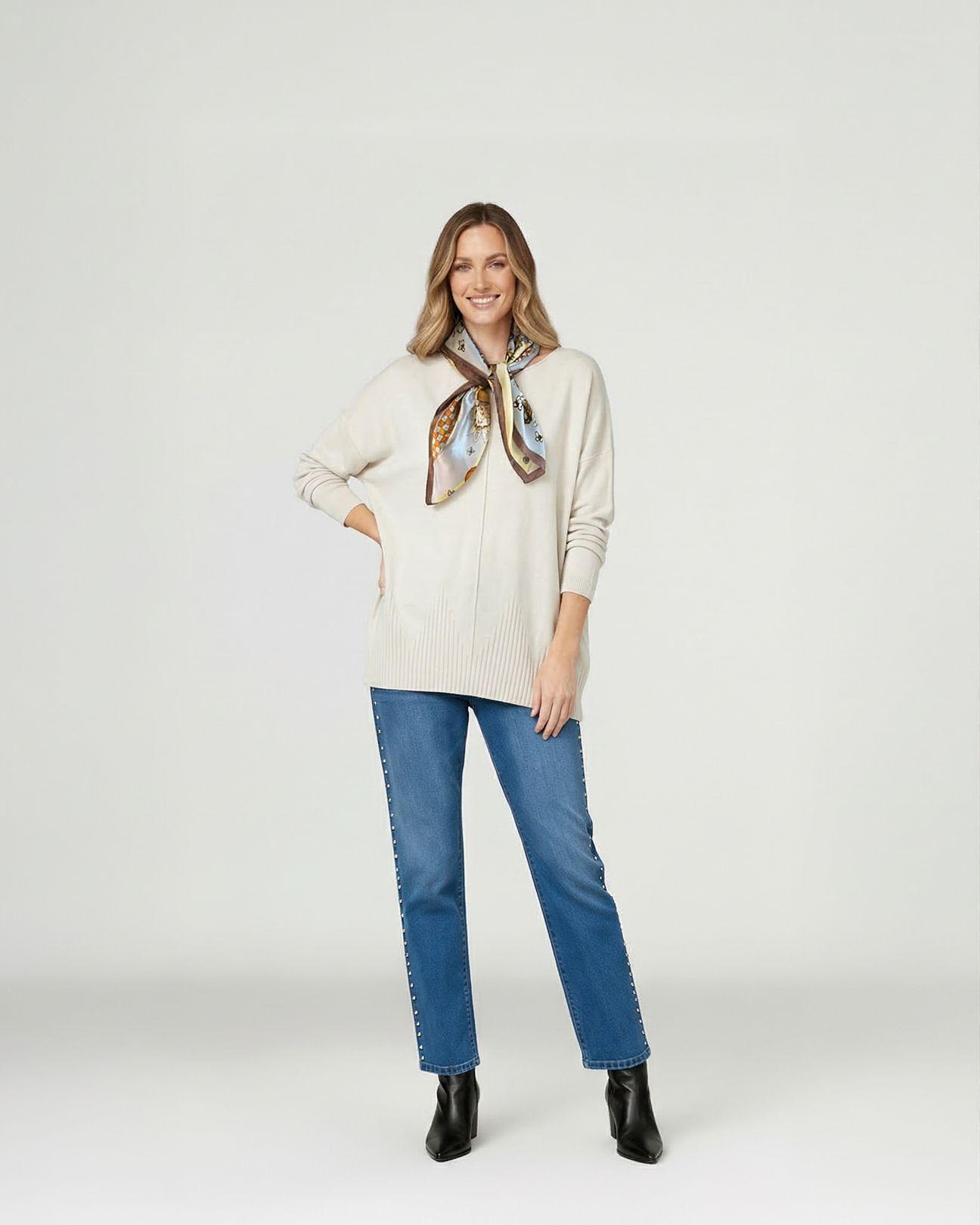 Pañuelo Mujer Fabiana Café Lineatre-2