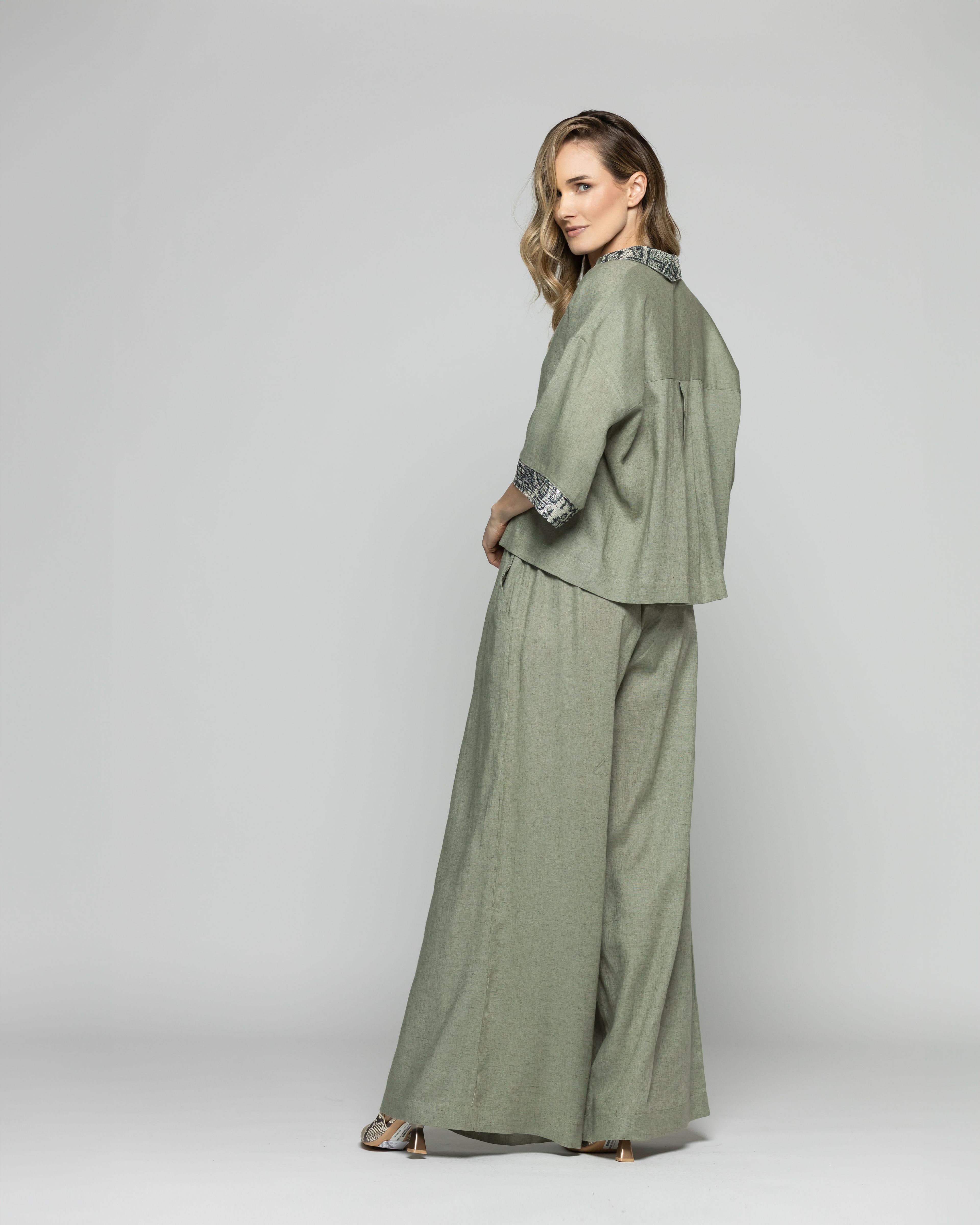 Blusa Mujer Fresia Viscosa Lino Mangas 3/4 Detalle Lentejuelas Verde Militar Ludovica-3