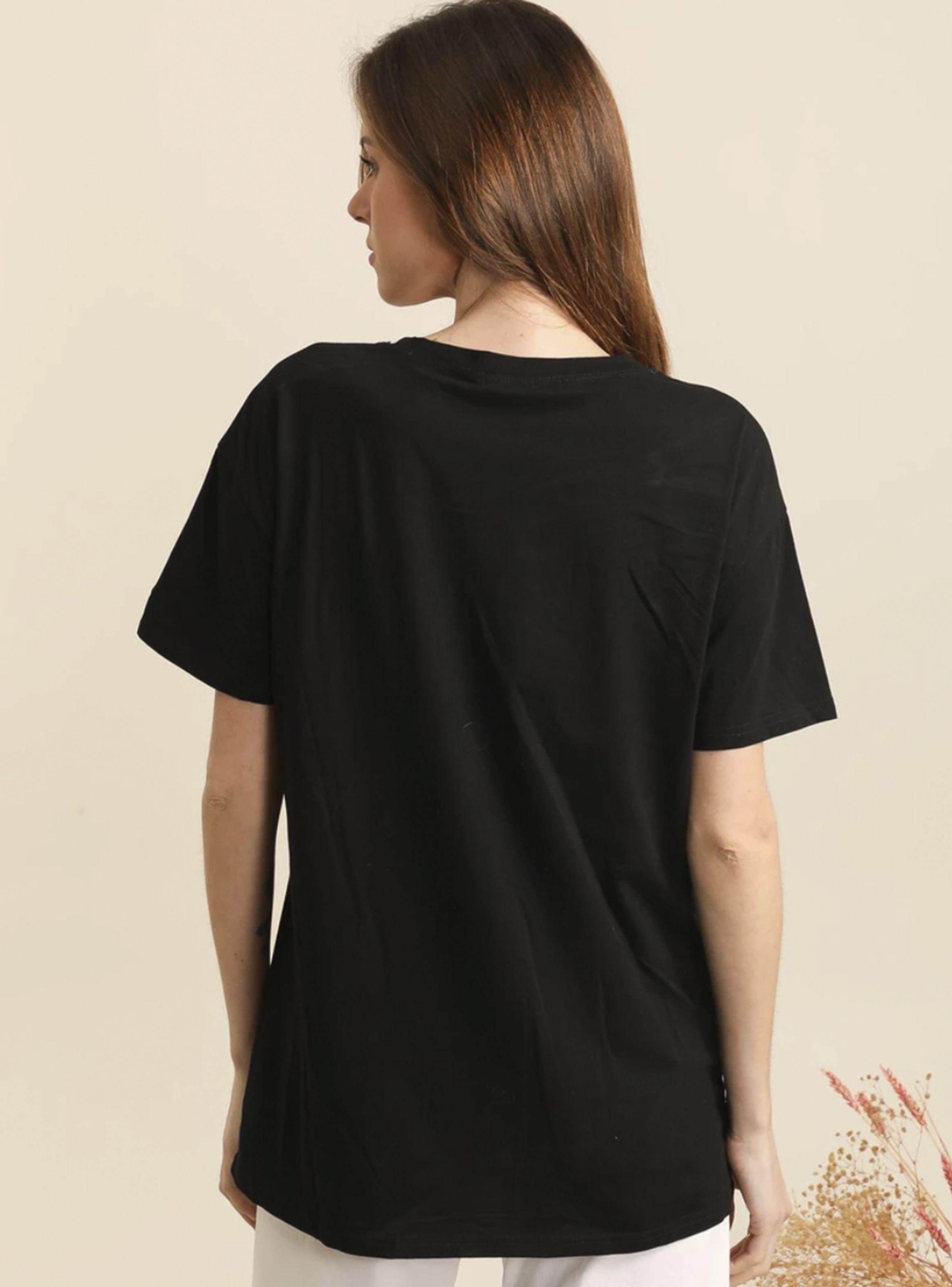 Polera Negra Mujer Oversized con Corazon Bordado-1