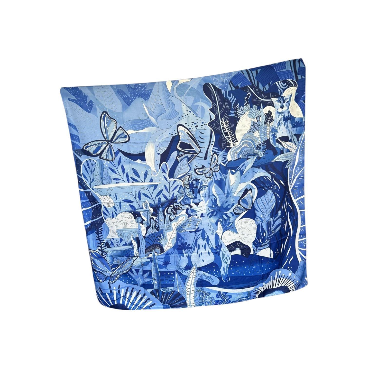 Pañuelo de Seda de Sarga Mujer 130x130 MAXÓ Renata Blue-2