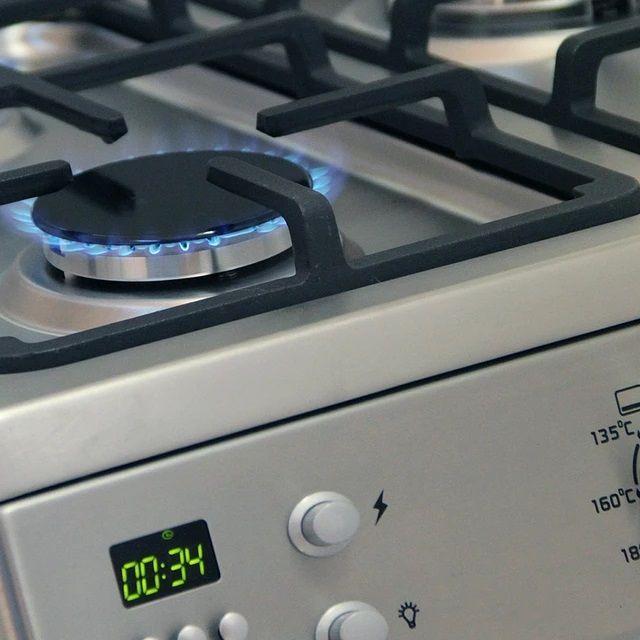 COCINA 4 PLATOS UT EURO 60 PRO GAS LICUADO-2