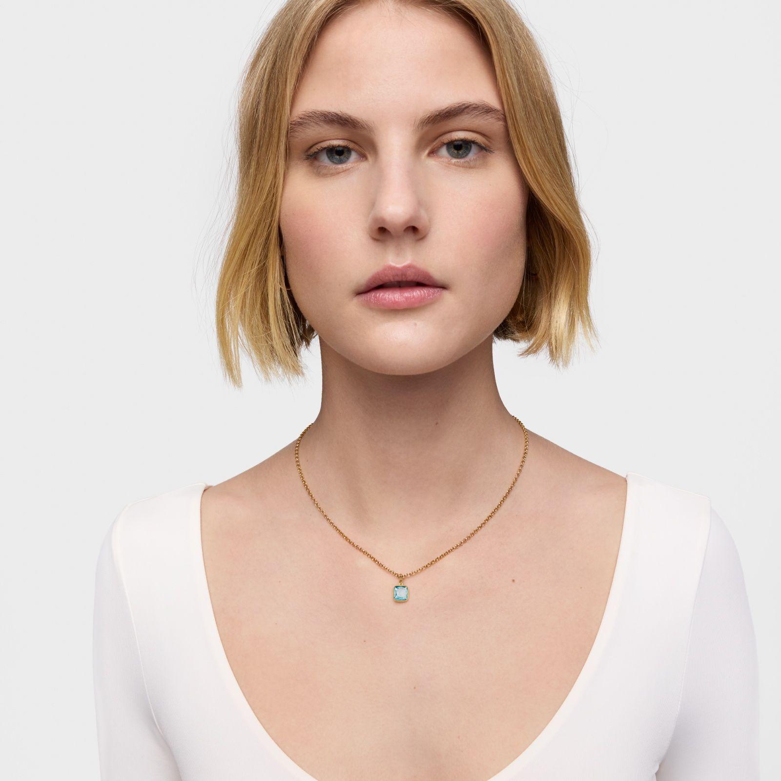 Colgante pequeño con baño de oro 18 kt sobre plata y topacio-3