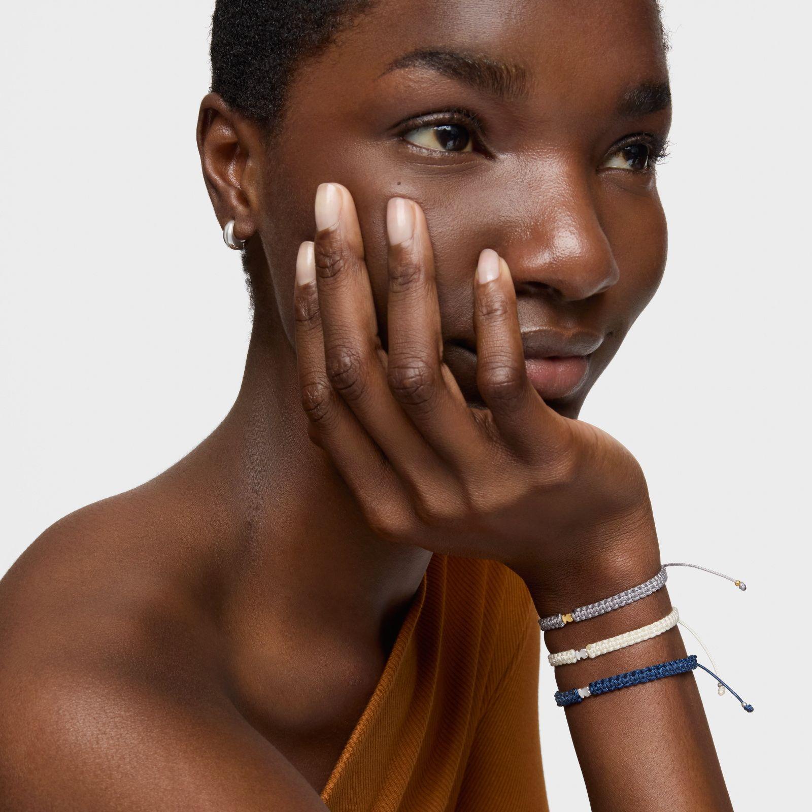 Pulsera oso de plata y nylon blanco TOUS Motivos-4