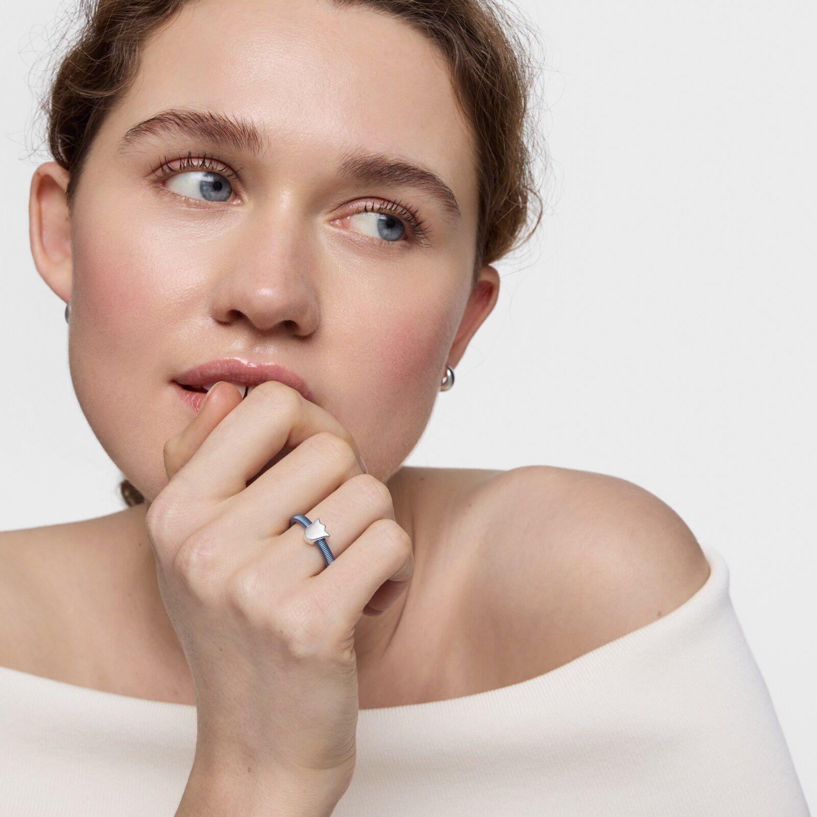 Anillo tulipa de plata y acero azul TOUS Mesh Tube-4