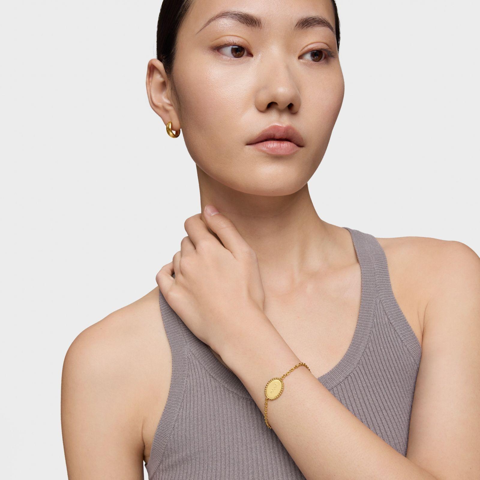 Pulsera con baño de oro 18 kt sobre plata placa TOUS Mama-5