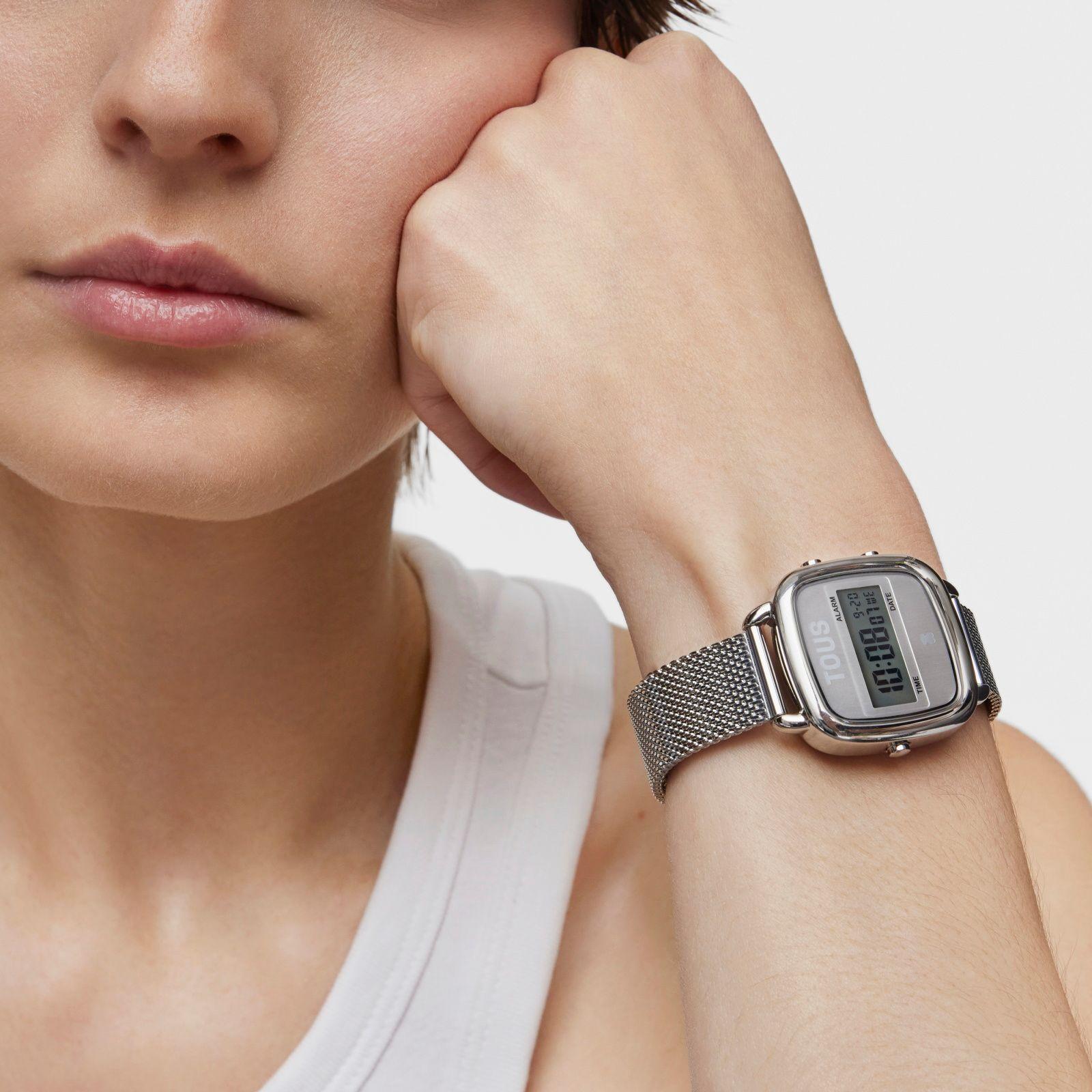 Reloj digital con brazalete de acero D-Logo New-3