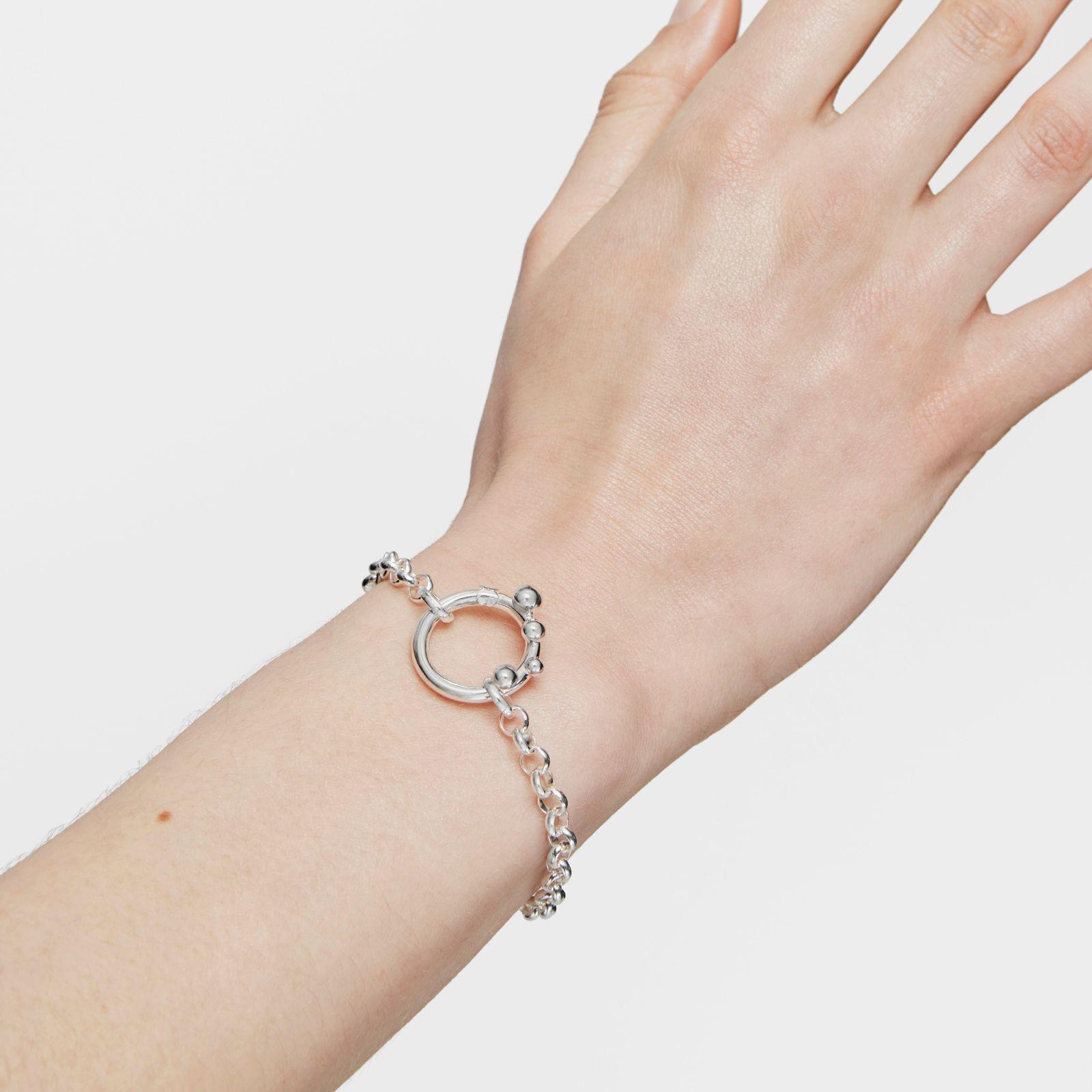 Anilla mediana de plata y detalles Hold-7