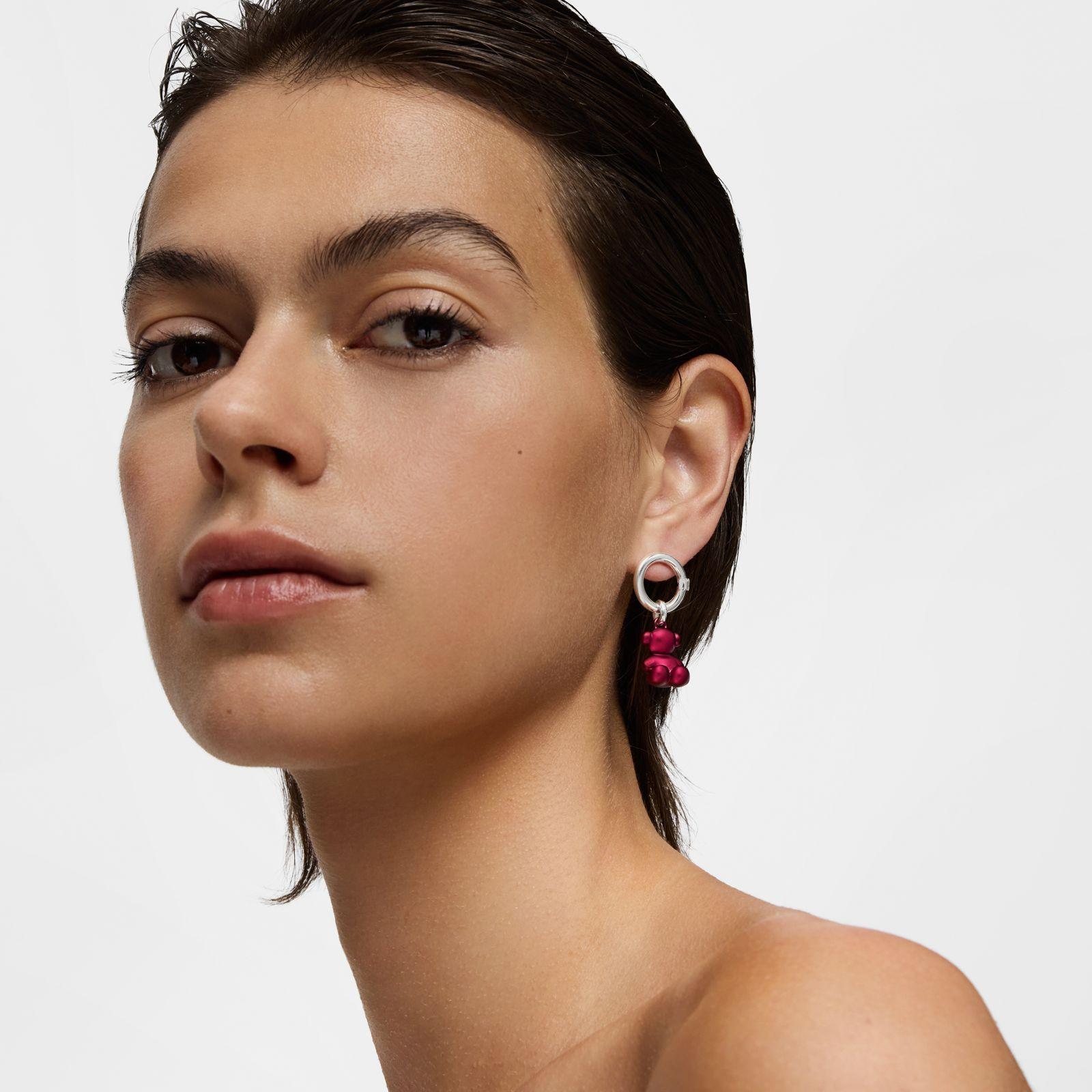 Colgante oso mediano de acero en color rojo Bold Bear-4