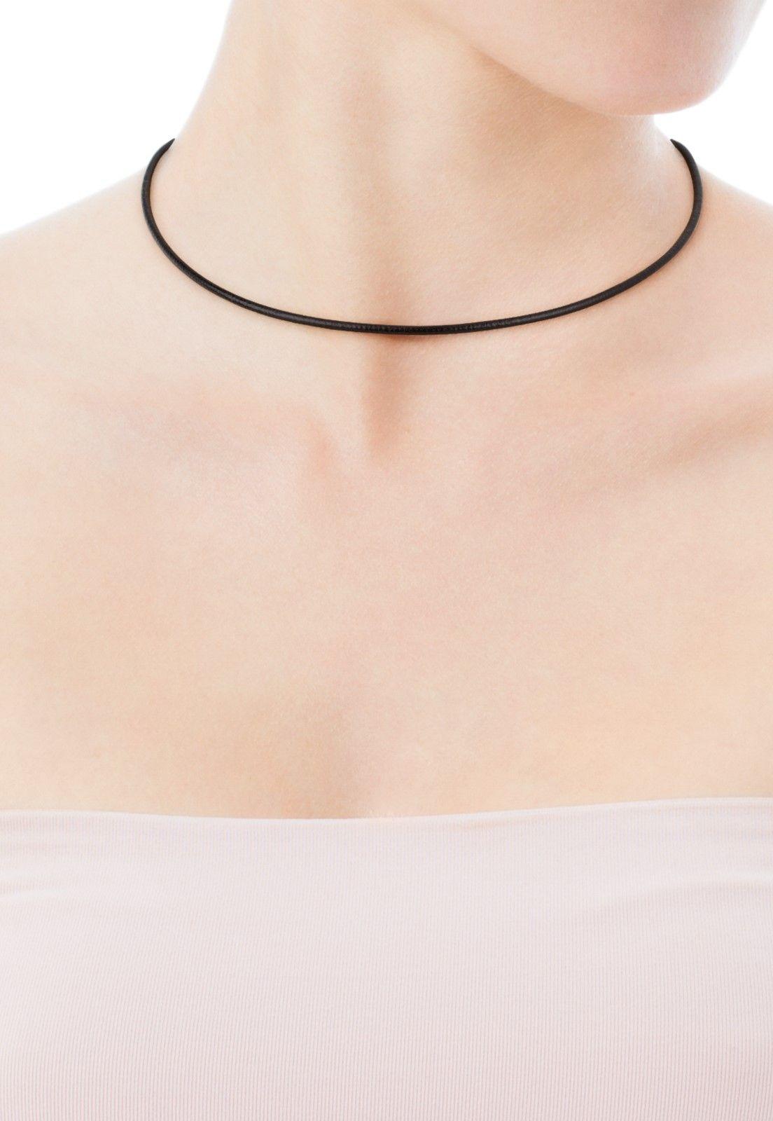 Gargantilla Chokers de Cuero en color negro Tous-3