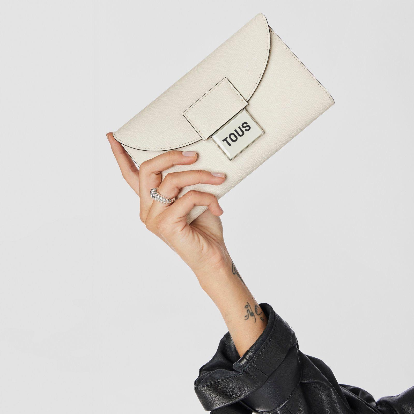 Billetera Flap beige Sylvia Tous-5