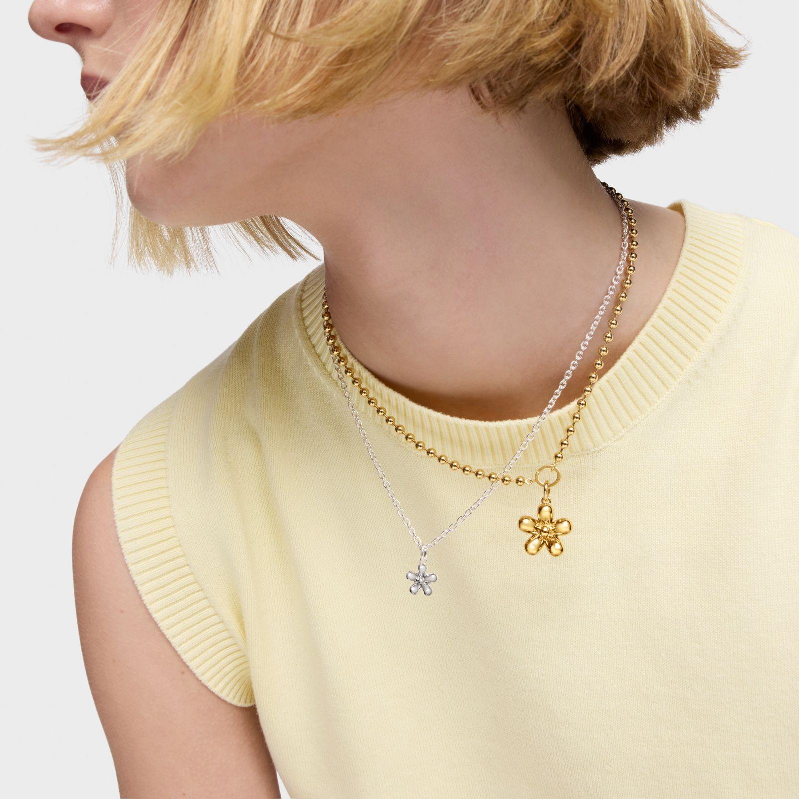 Collar corto flor de plata Daisy-4
