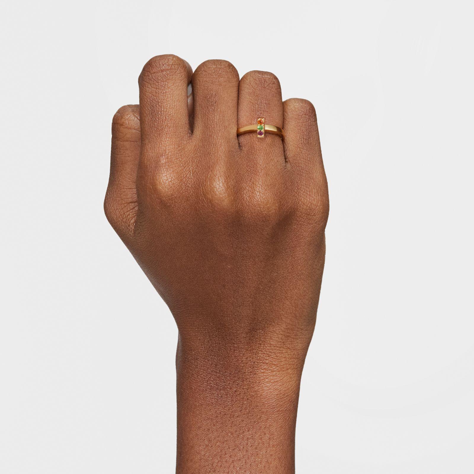 Anillo pequeño con baño de oro 18 kt sobre plata y gemas Basic Colors-4