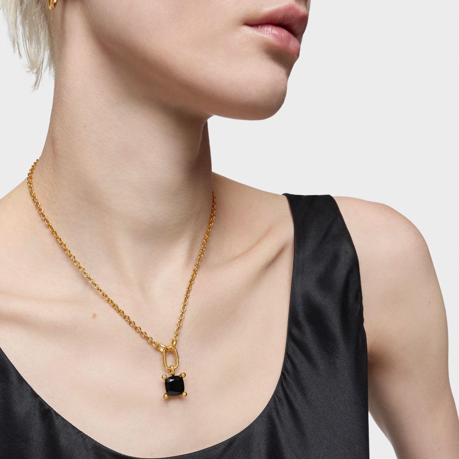 Colgante pequeño con baño de oro 18 kt sobre plata y ónix Color Black-6