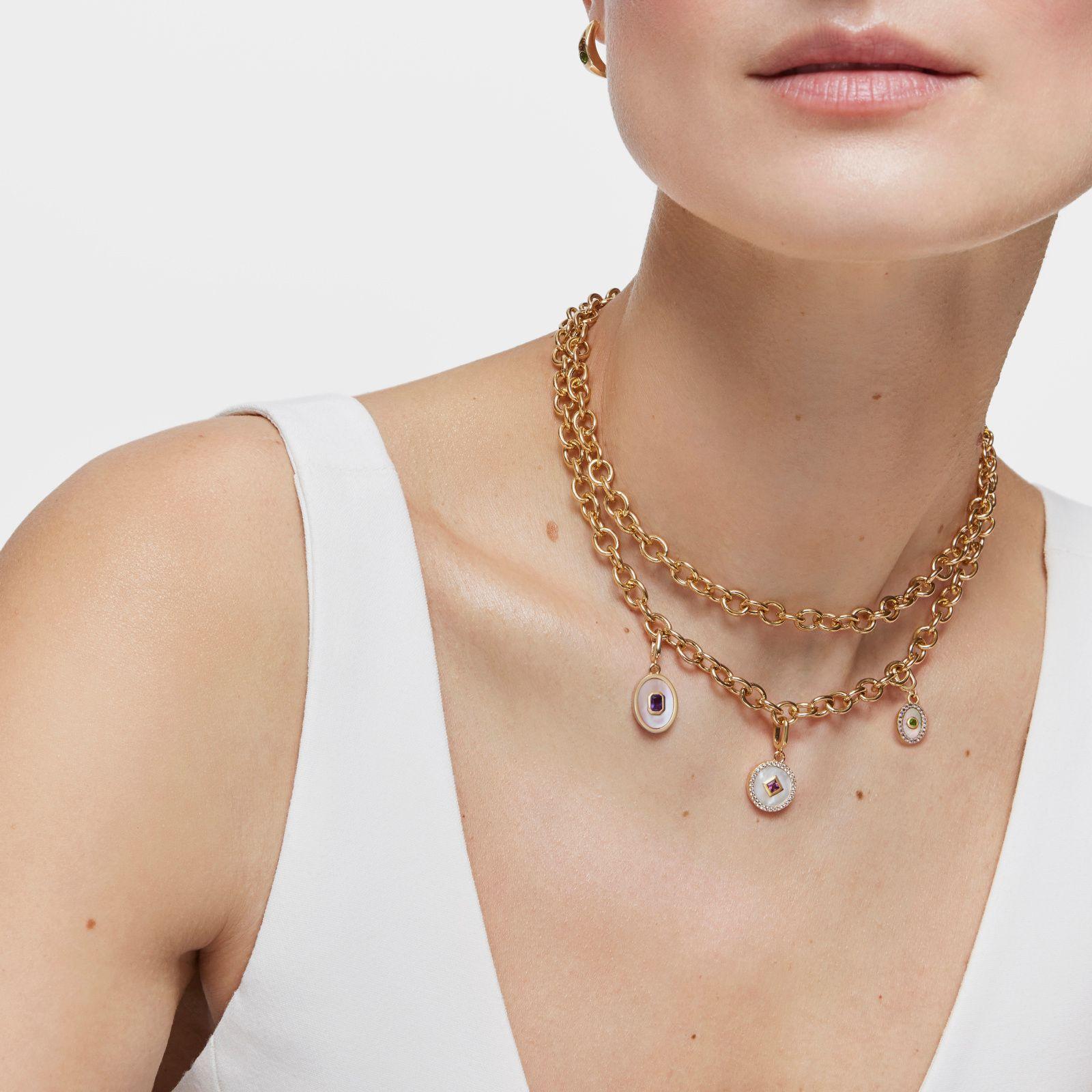 Colgante con baño de oro de 18 kt sobre plata, nácar y gemas-4