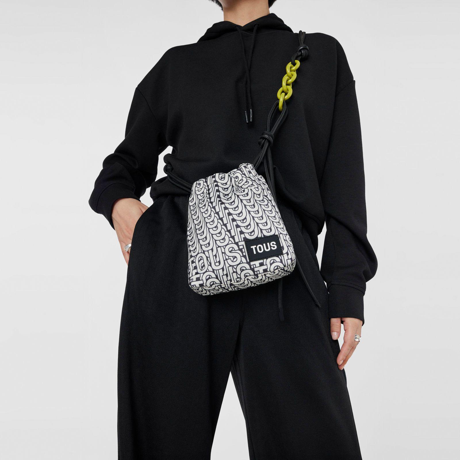 Mini bolso blanco y negro TOUS Cloud Soft-4