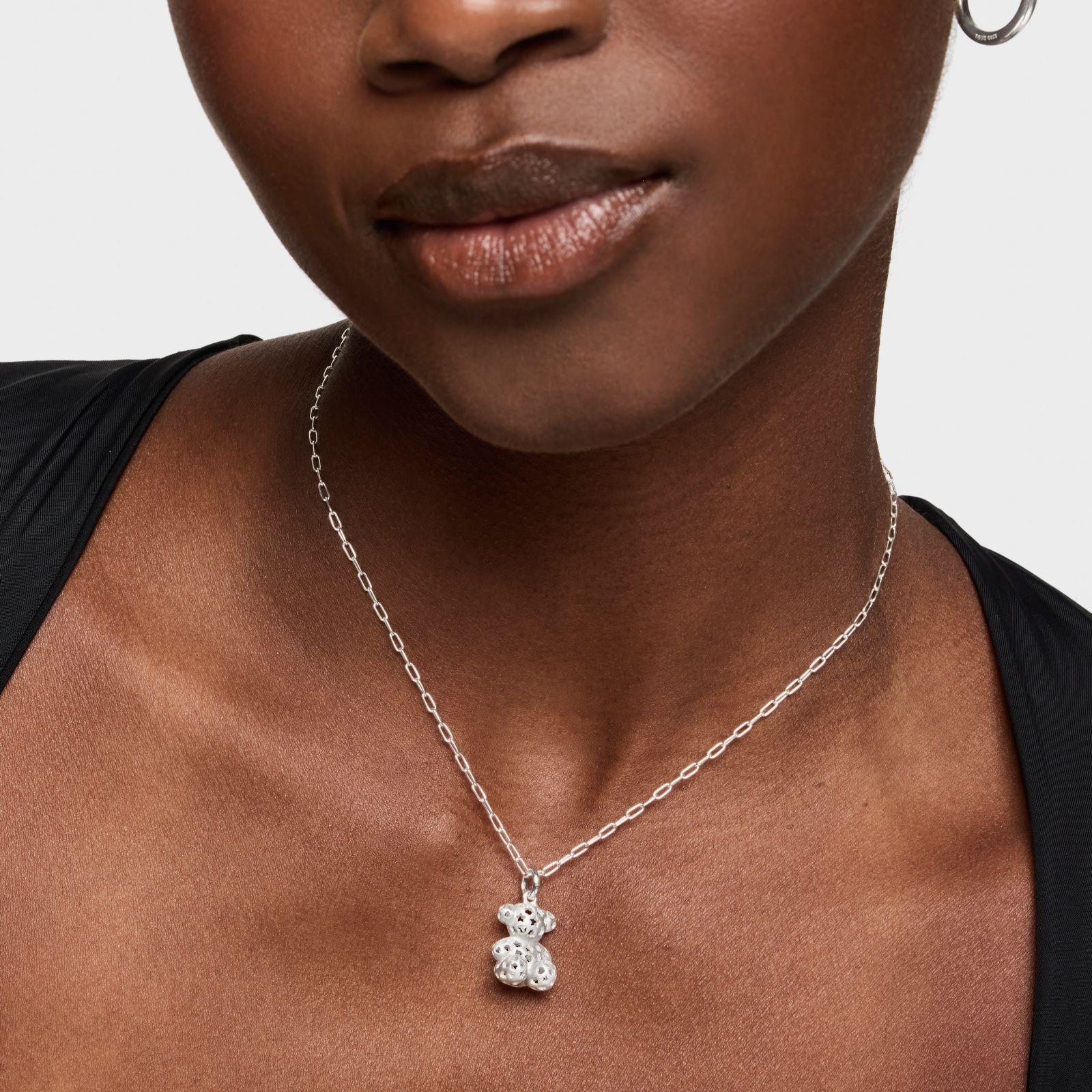 Colgante oso de plata con motivos troquelados Bold Bear-5