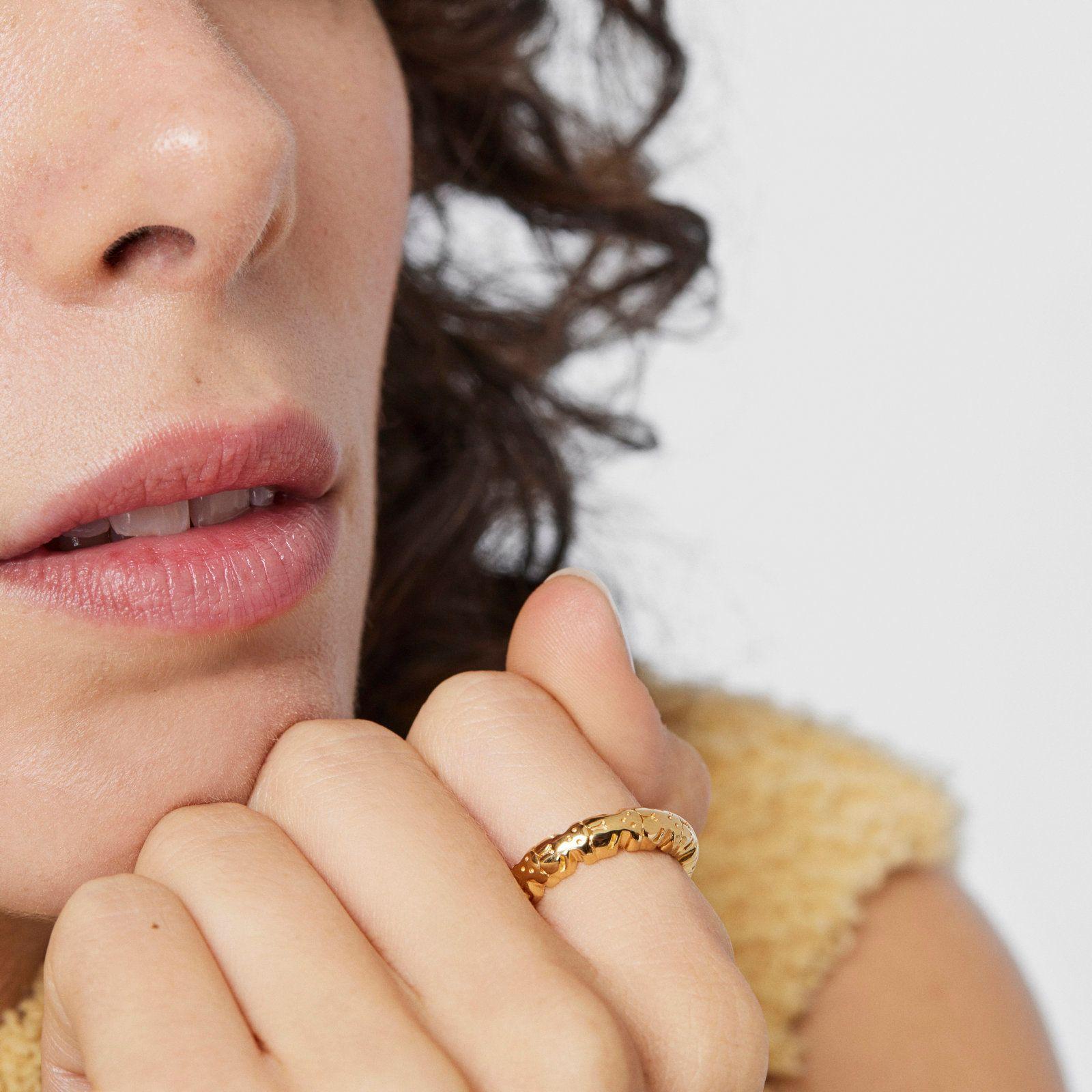 Anillo con baño de oro 18 kt sobre plata motivos oso-5