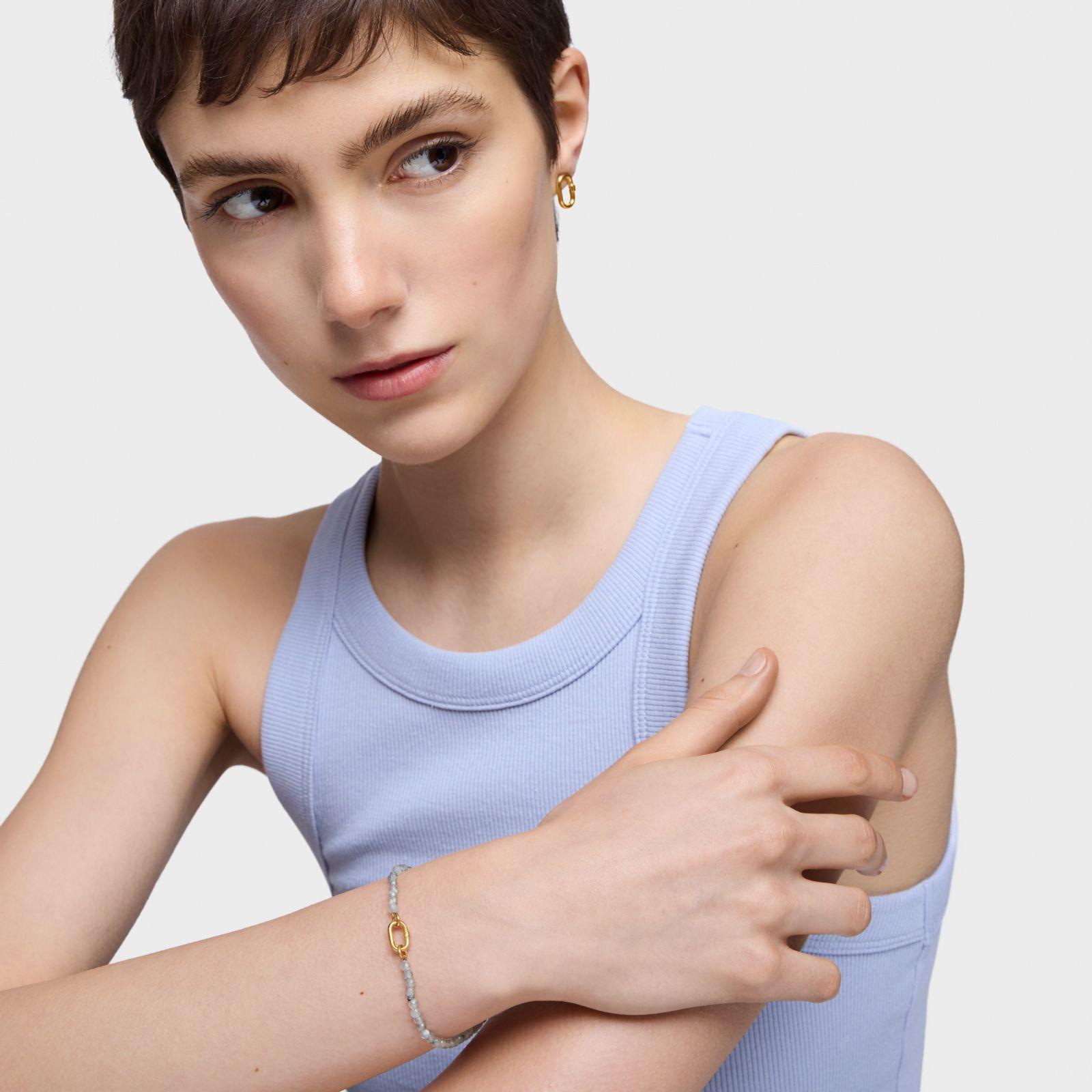 Pulsera de oro y labradorita Hold Oval-3