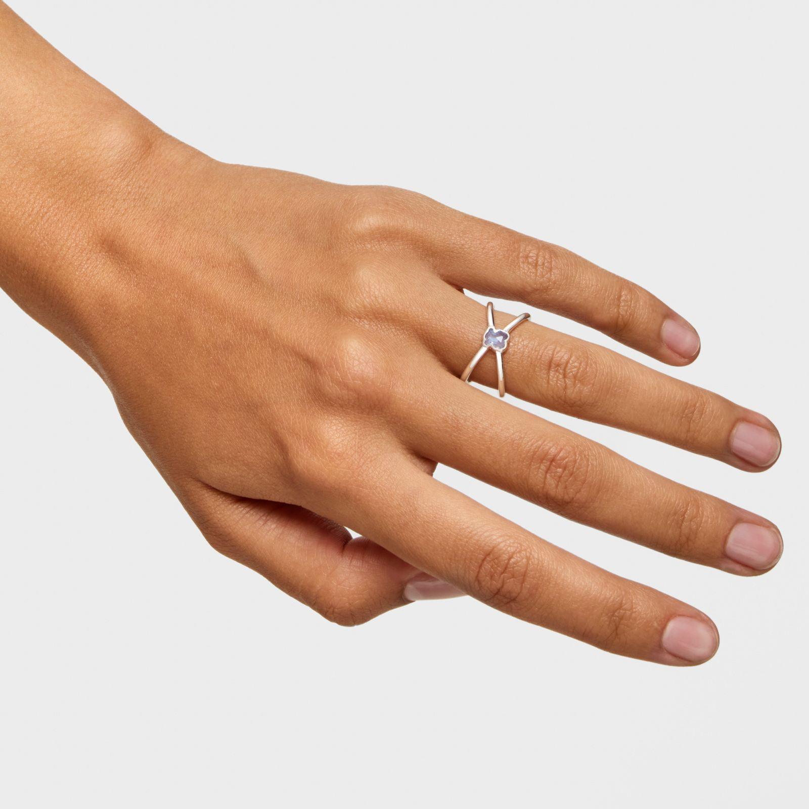 Anillo pequeño de plata y espinela azul creada en laboratorio Icon Color LGG-4