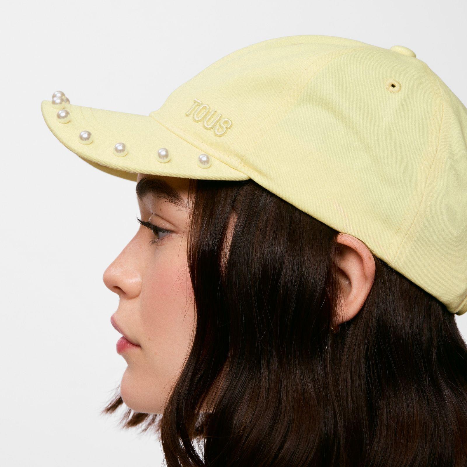 Gorra amarilla TOUS Pearls-3