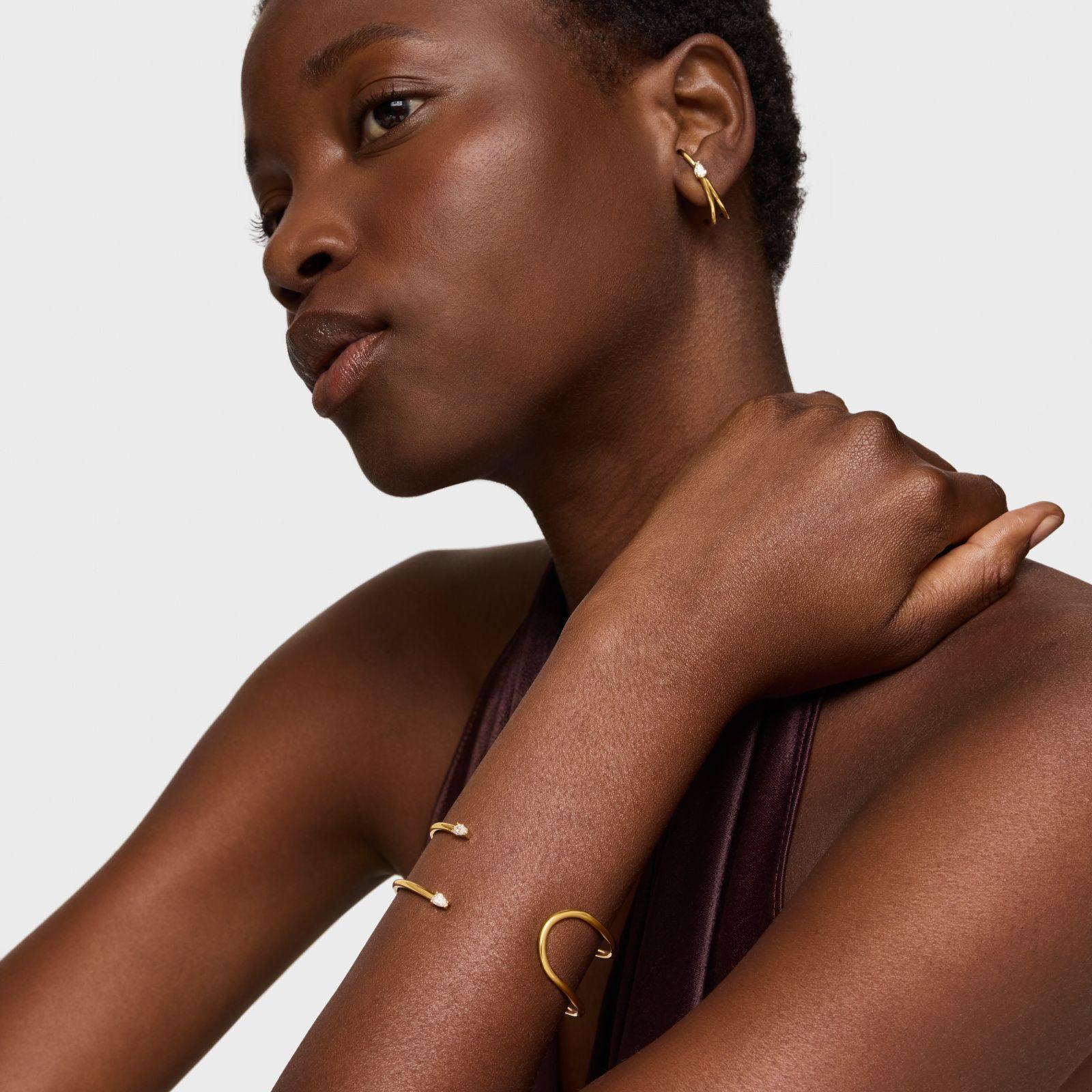 Pulsera esclava con baño de oro 18 kt sobre plata y diamantes creados en laboratorio Lio LGD-4