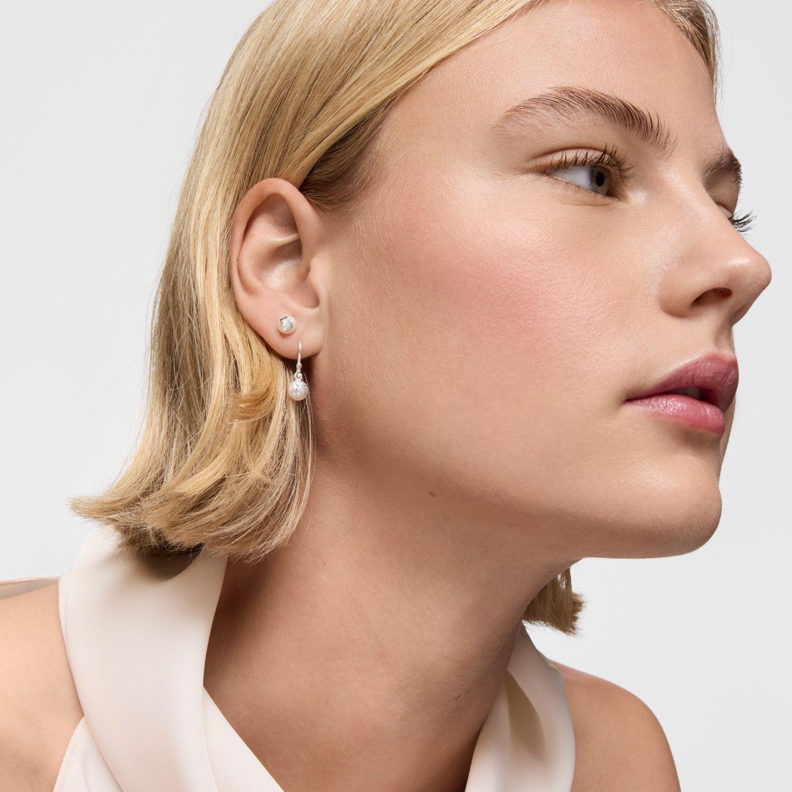 Pendientes cortos de plata y perlas cultivadas Icon Pearl-3