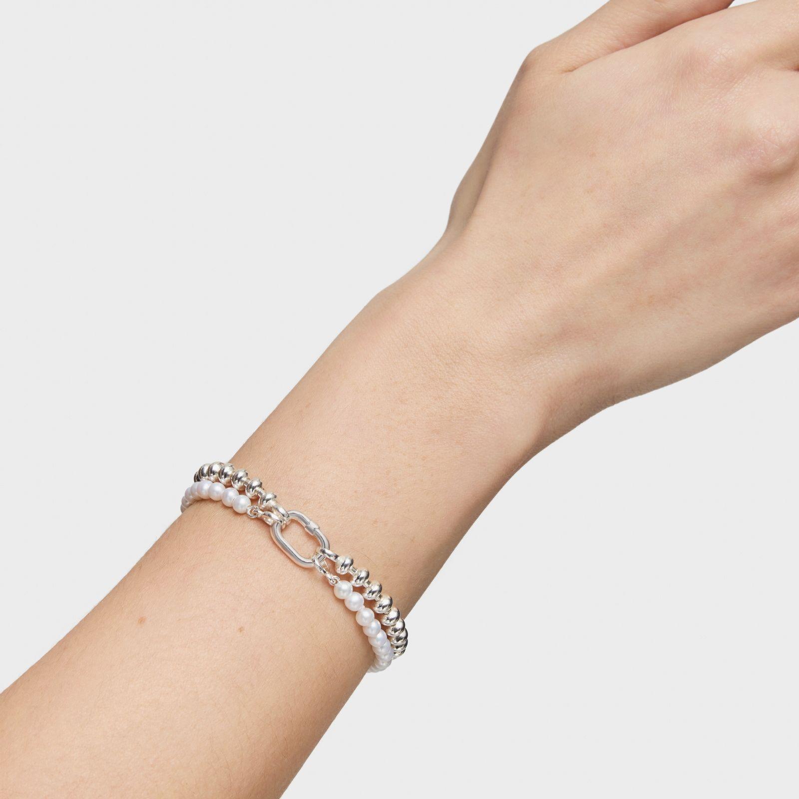 Pulsera con perlas cultivadas y anilla de plata Hold Oval-4