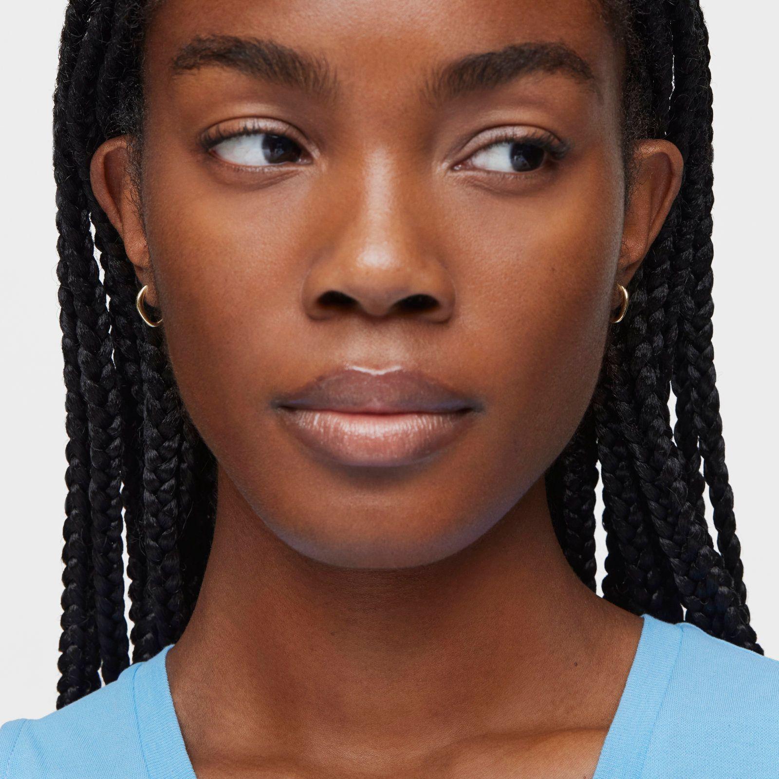 Aros de oro cortos con aro púa Basics-4