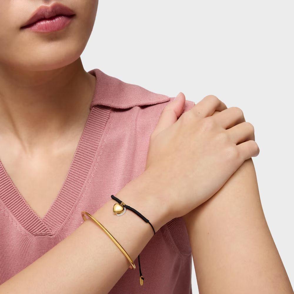 Pulsera doble corazón baño de oro 18 kt nylon negro Flechazo-5