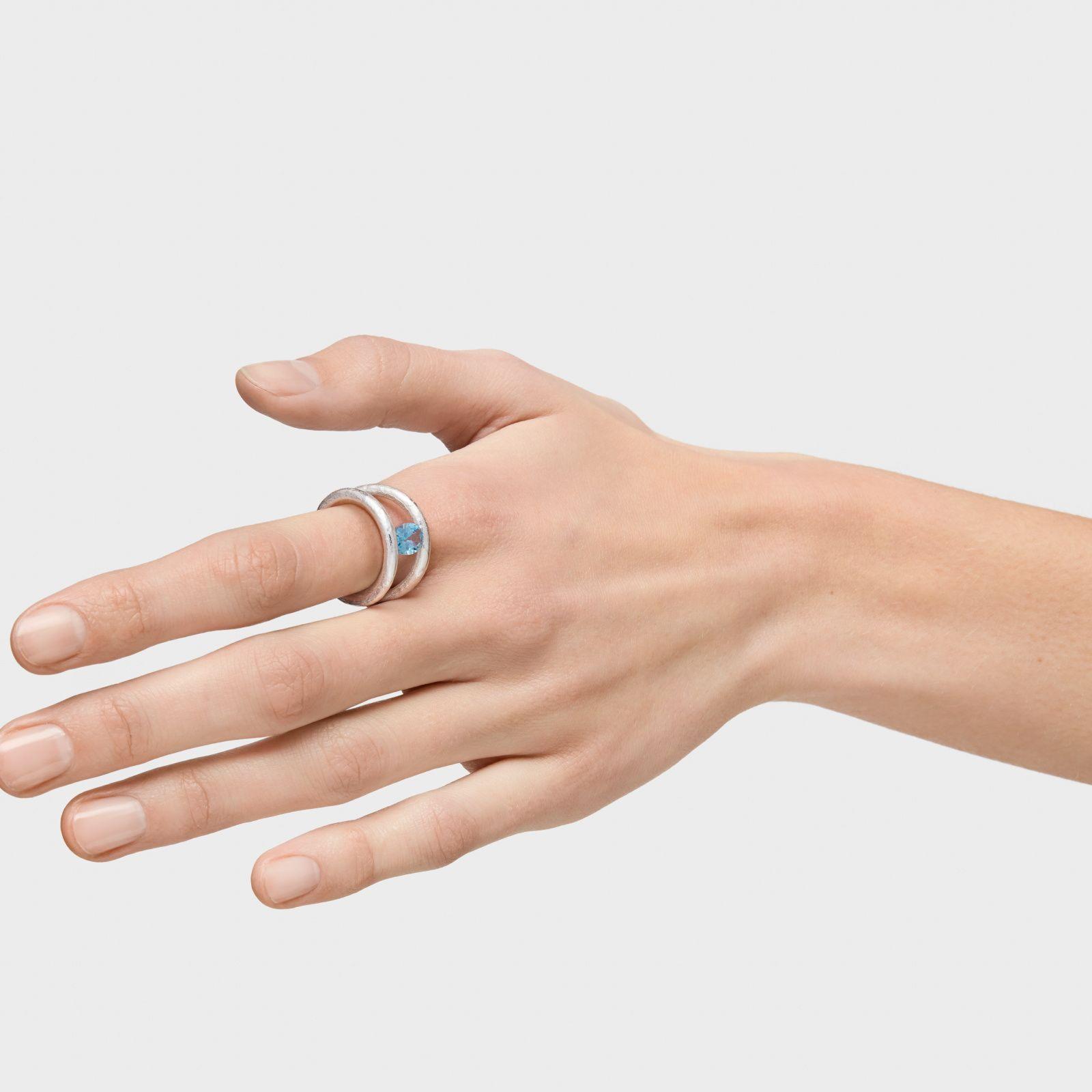 Anillo abierto de plata y topacio Duna-5