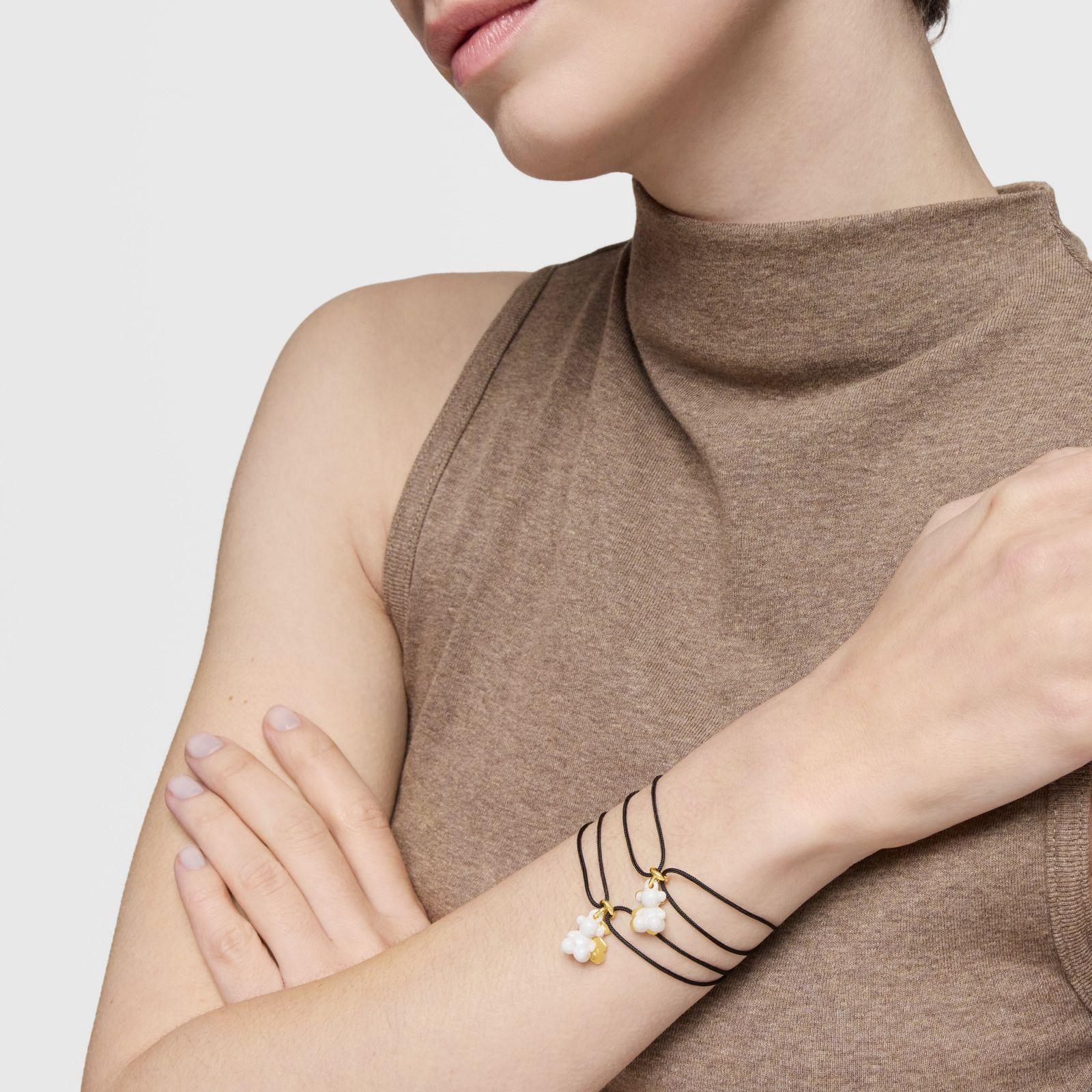 Pulsera doble oso con baño de oro 18 kt sobre plata, cerámica blanca y nylon negro Bold Bear-5