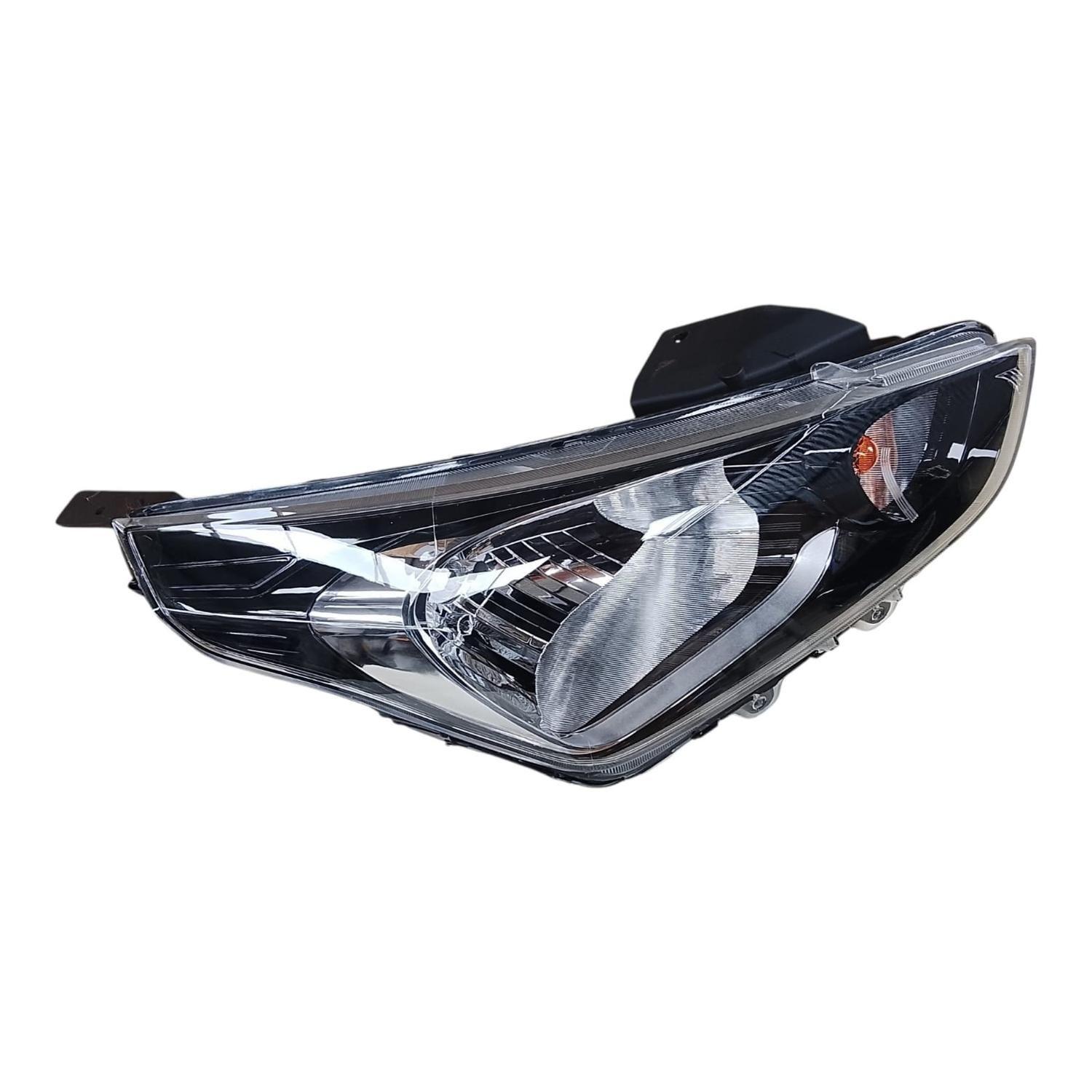 Optico Derecho Hyundai Verna 21-23-1