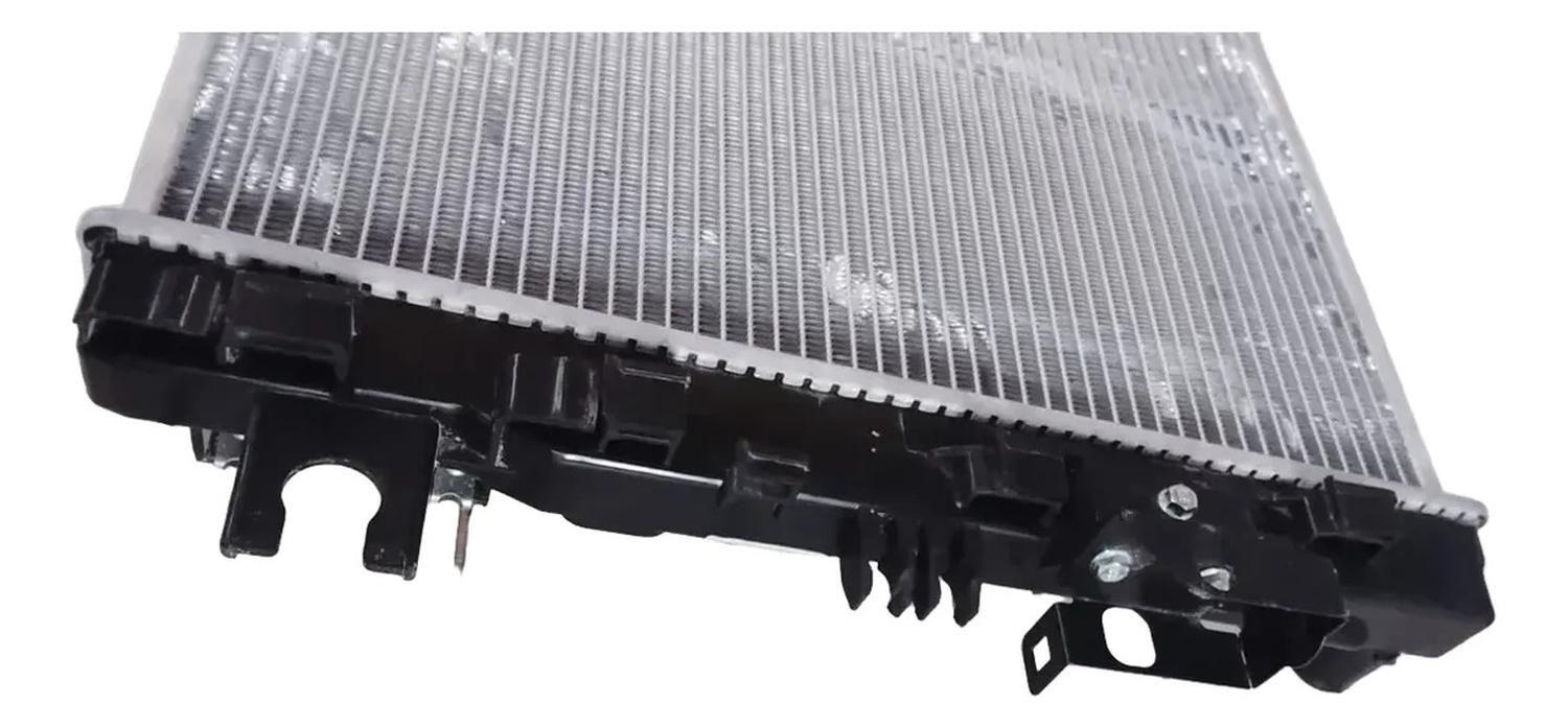 Radiador Motor Transmision Mecanica Np300 15/23-5