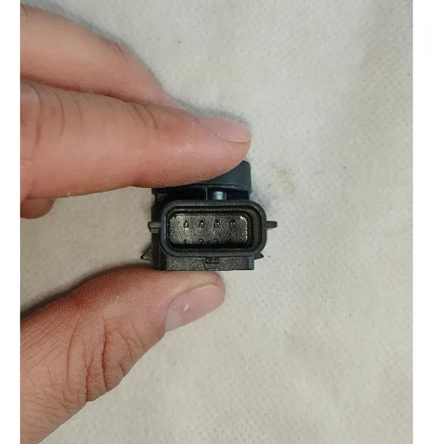 Sensor Retroceso Greet Wall Poer Negro-2
