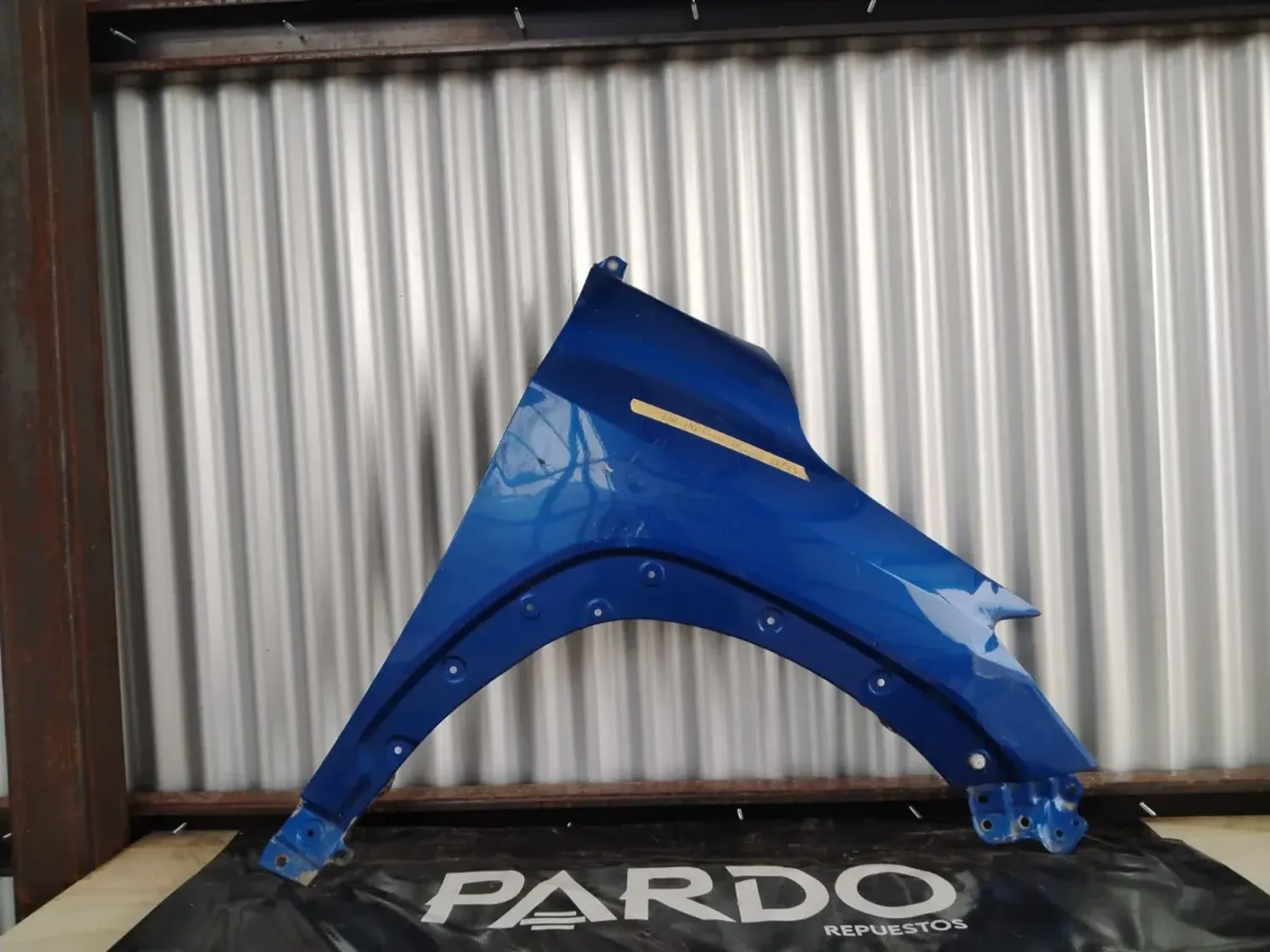 Tapabarro Toyota Corolla Cros 2021-2024 Original-2