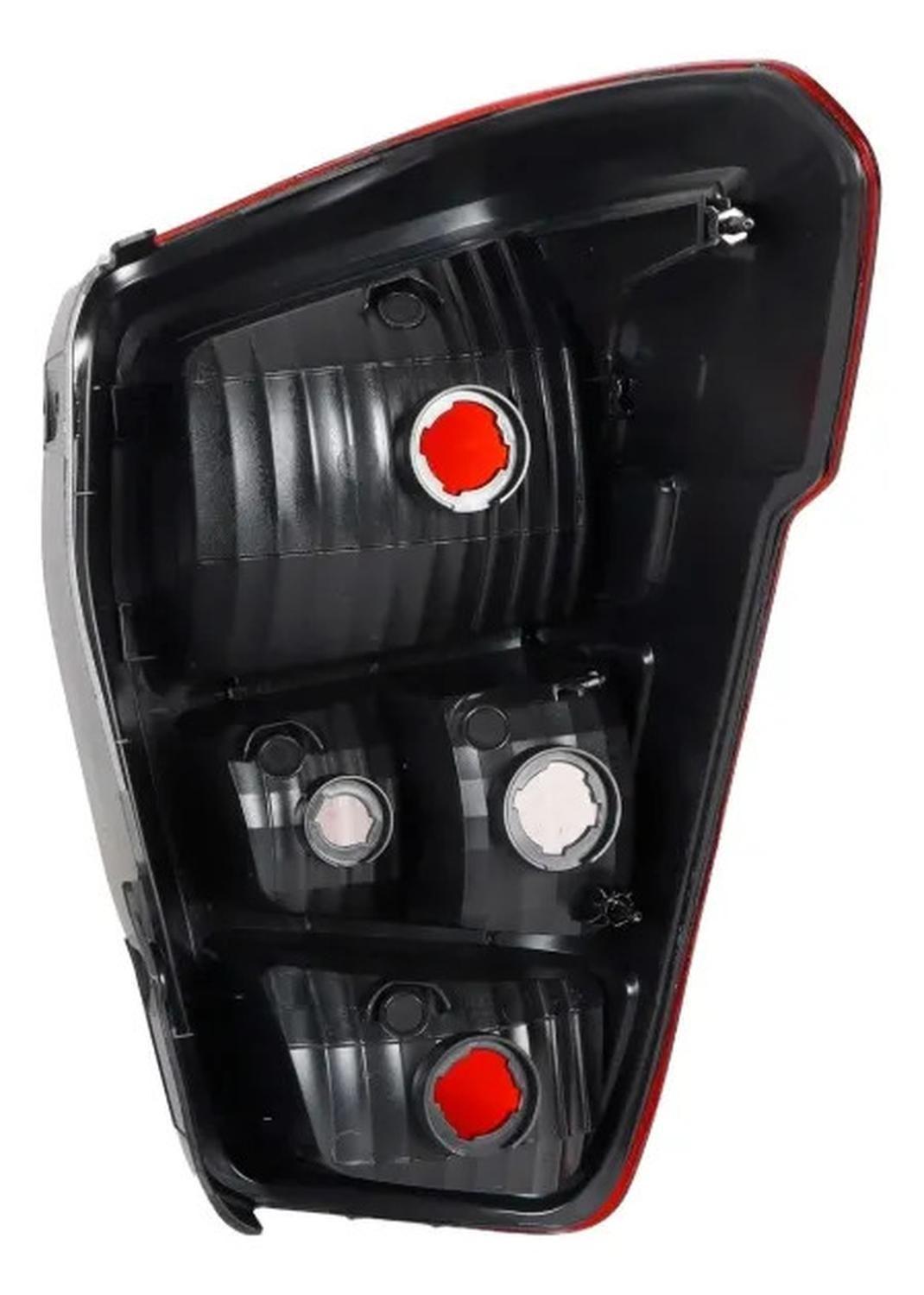 Farol Izquierdo Con Soquete Ssangyong Musso 18/24-2