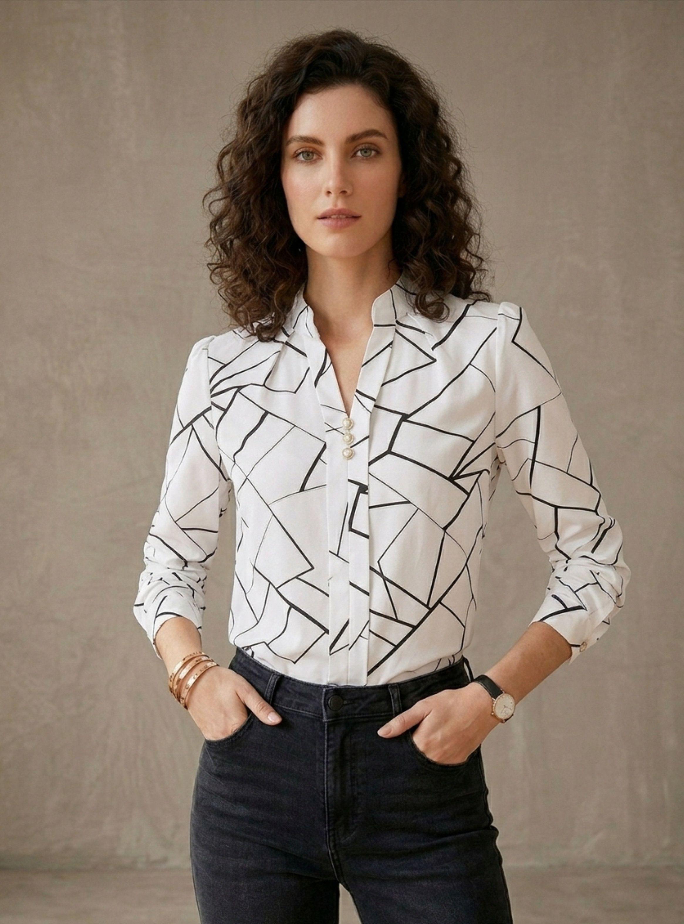 Blusa Estampado Geométrico con Cuello en V y Botones-3