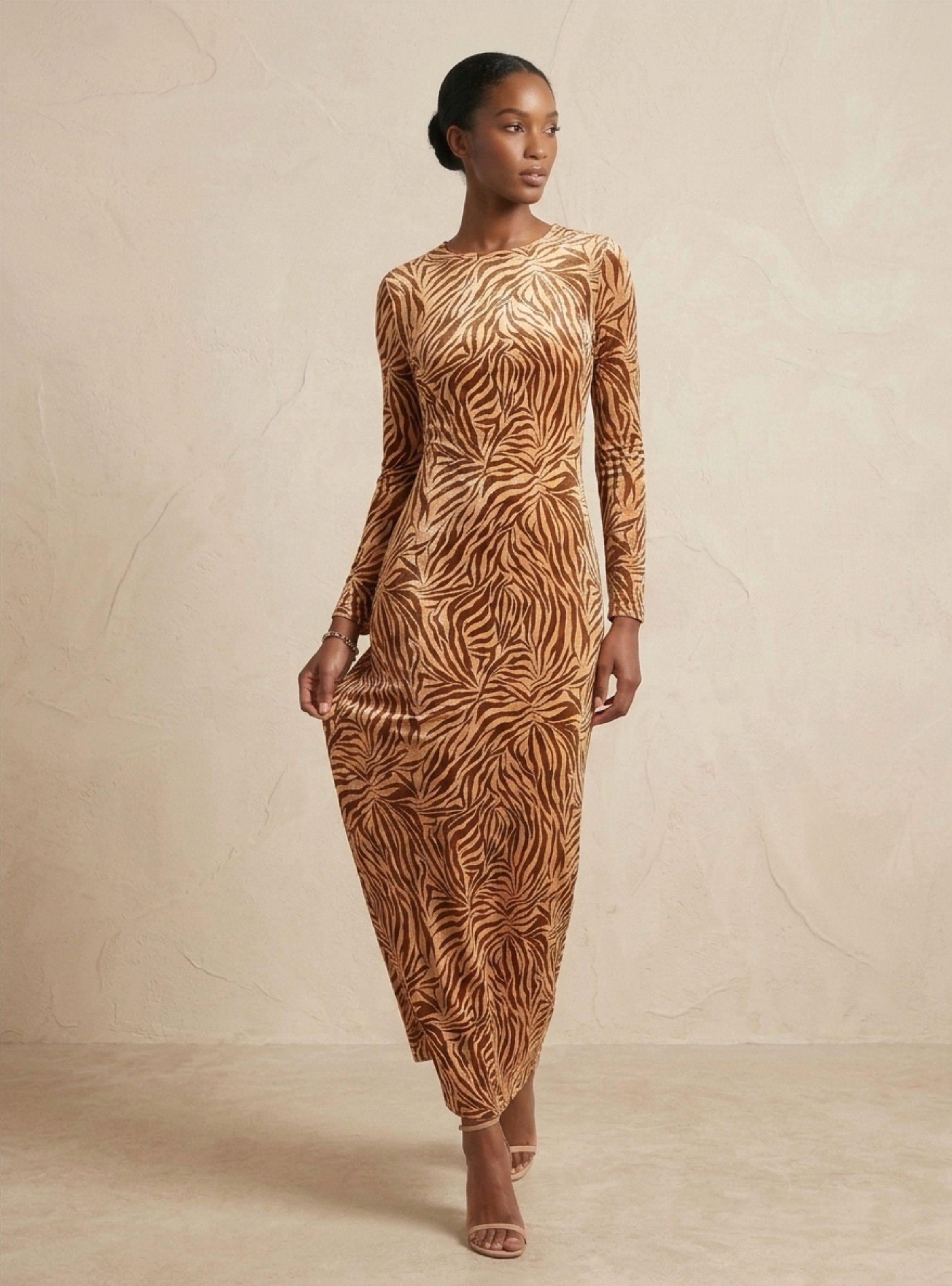 Vestido Largo de Terciopelo Devoré Animal Print Sahara Café Tono Arena-3