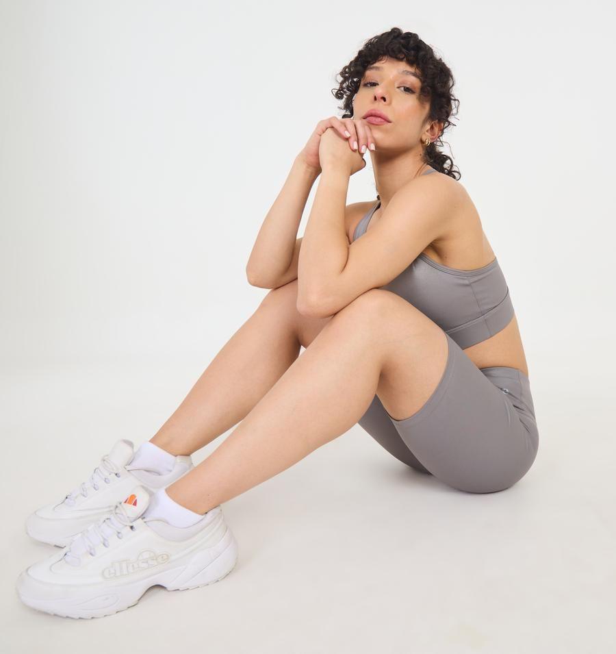 SHORT MUJER ELLESSE DENISE PLATEADO-4