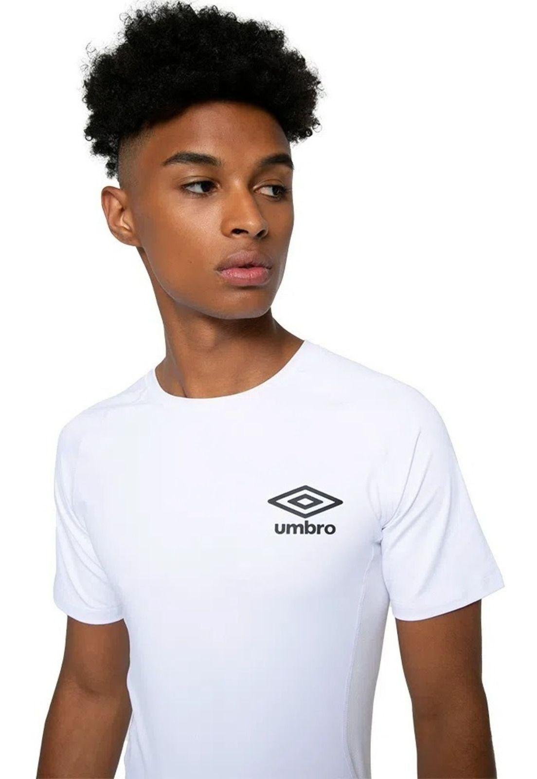 Polera Primera Capa Manga Corta Hombre Nueva Original Umbro-4