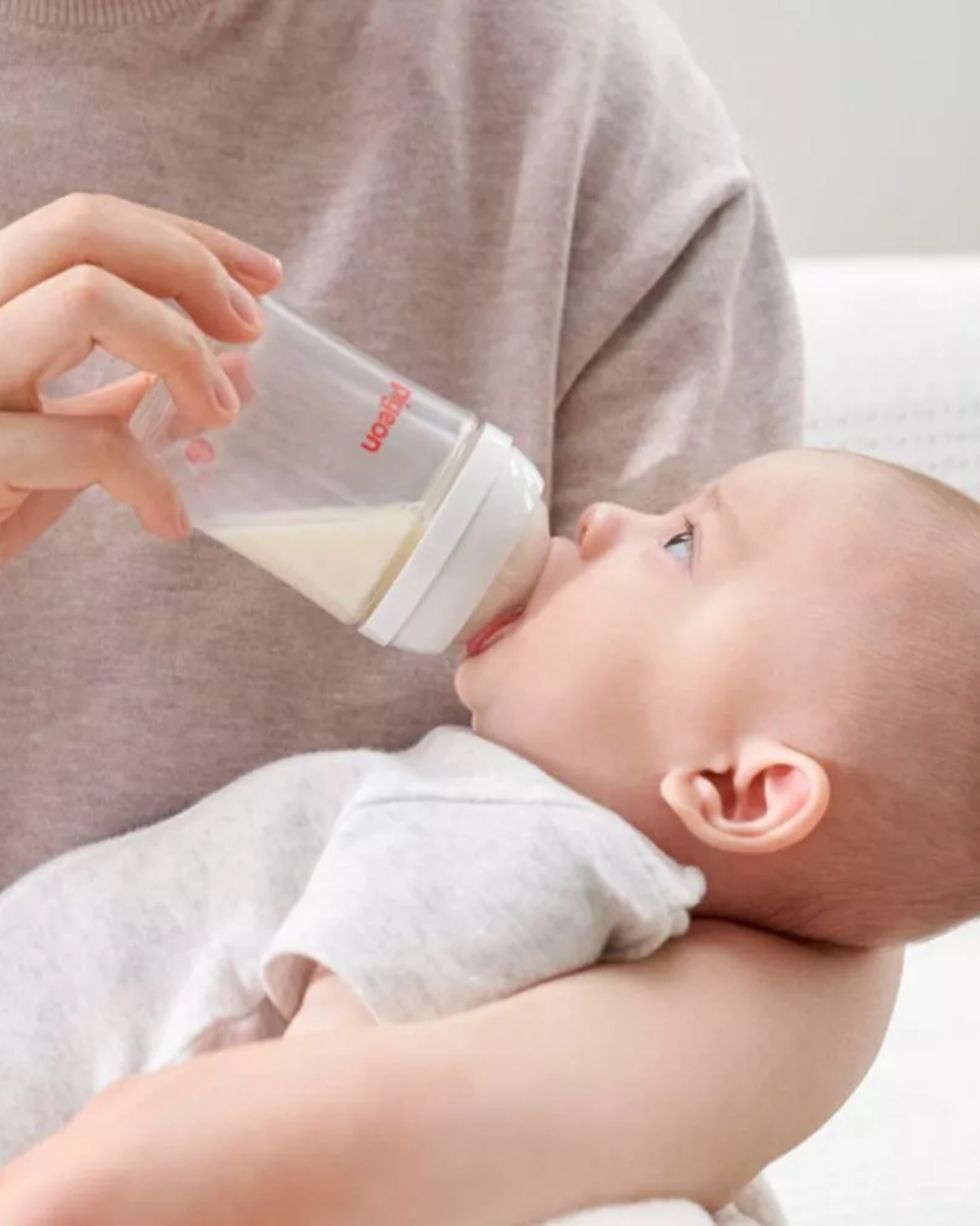 Mamadera Bebe Pigeon Softouch Boca Ancha 240ml Pp - 3+ Meses-5