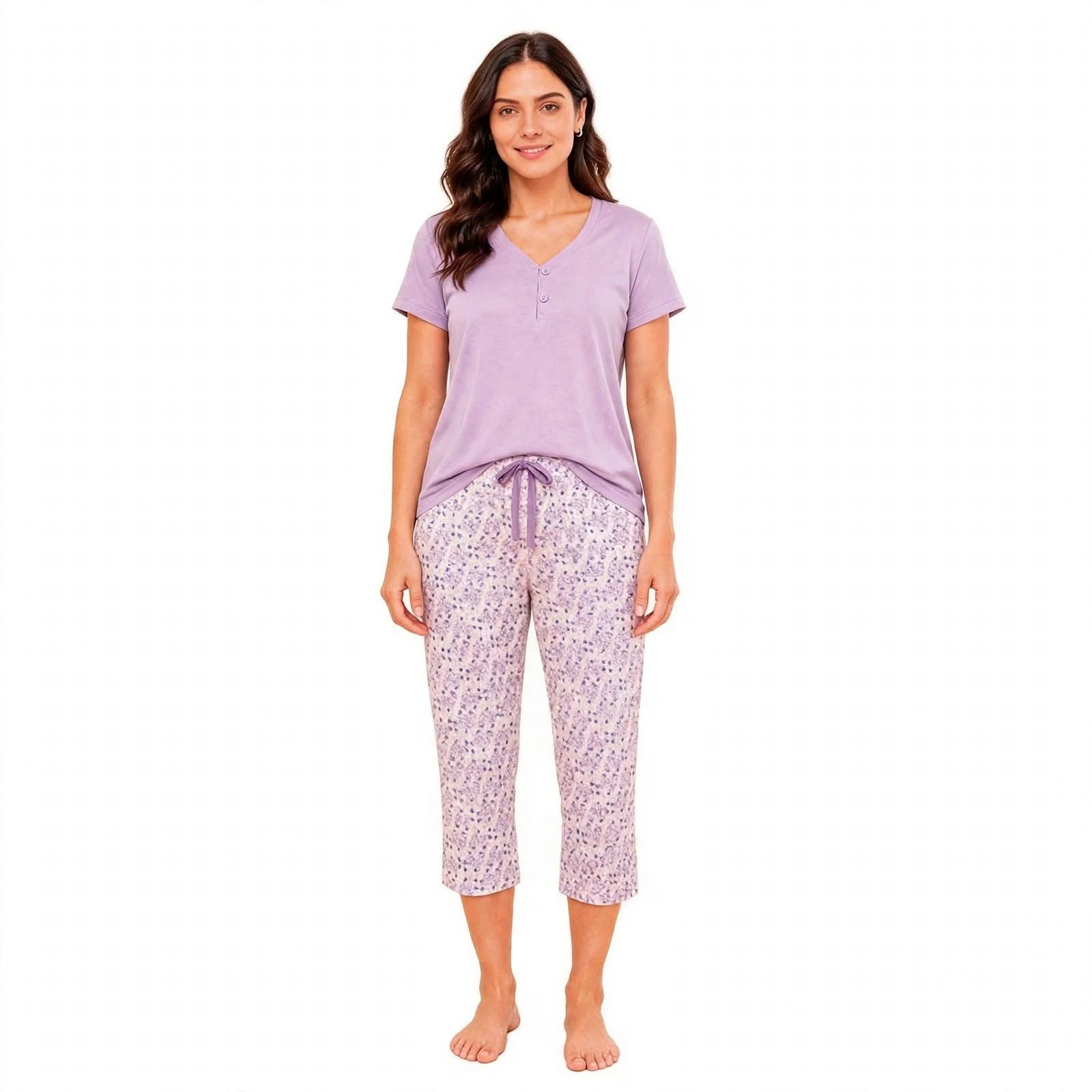 Pijama algodón polera con botones y capri estampado ramitas 262597-0