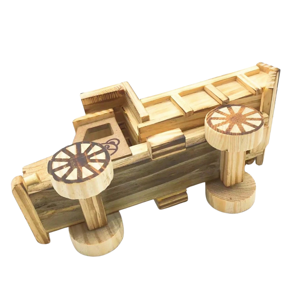 Camión Volquete de Madera con Diseño Infantil Artesanal-3