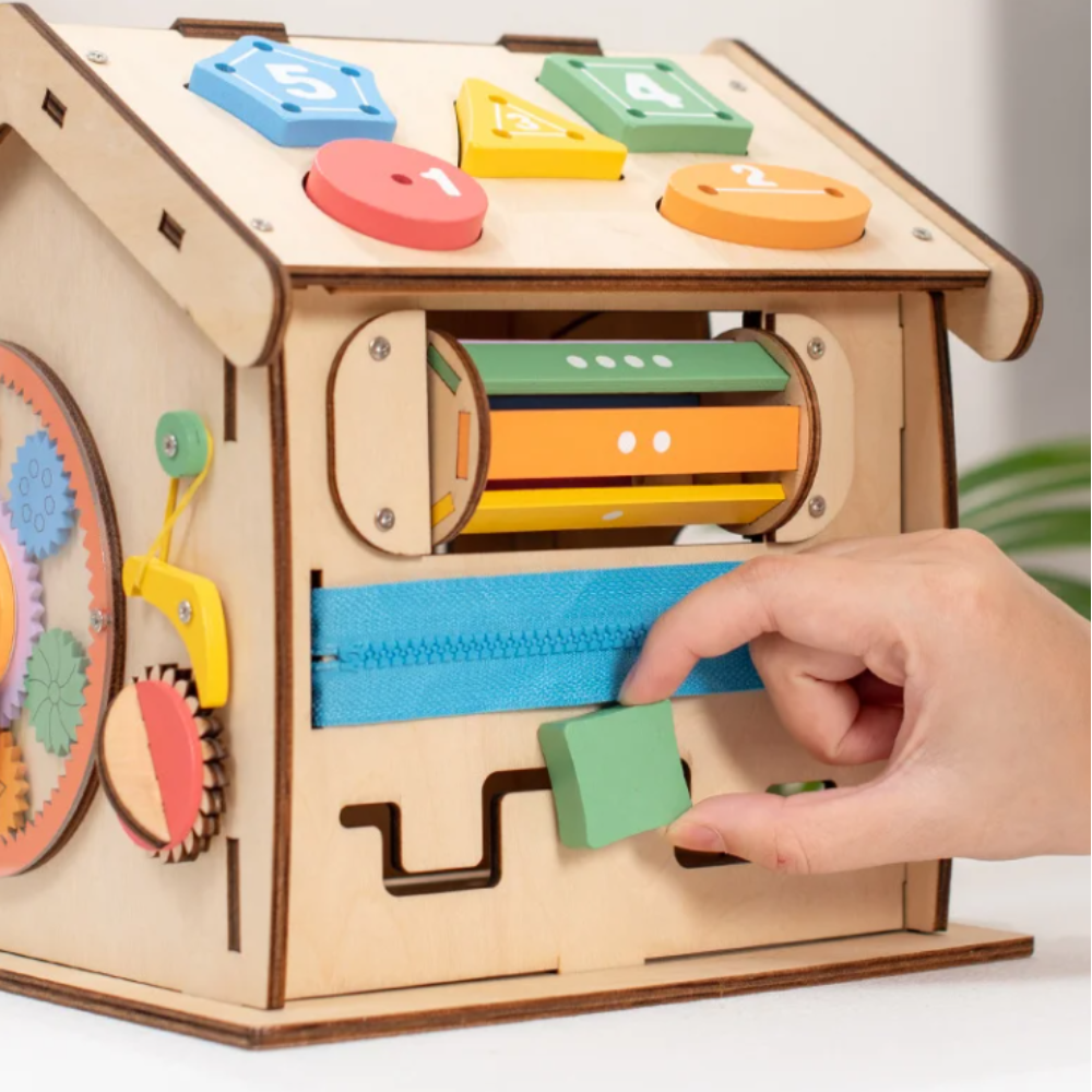 Casa de Actividades Sensoriales Montessori de Madera-5