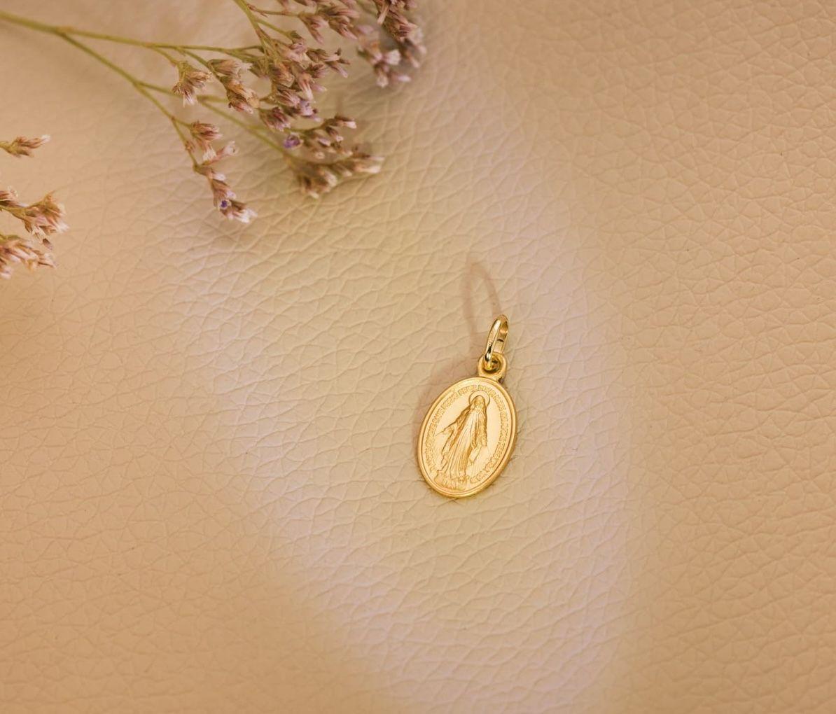 Medalla Virgen De Los Rayos Oro 18K-1