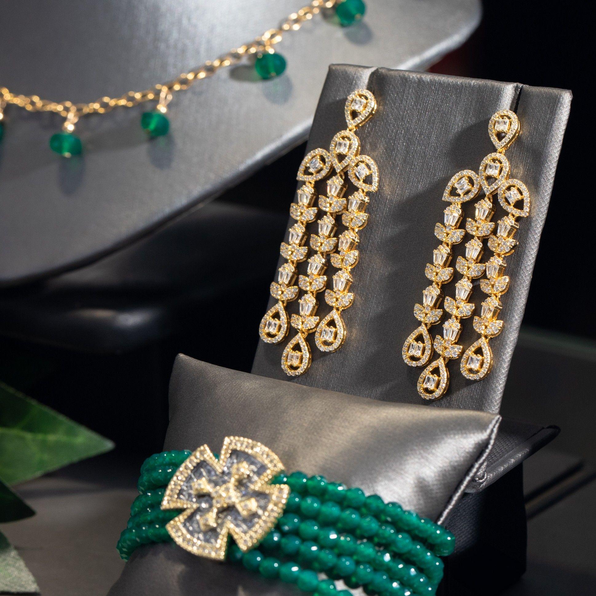 AROS CHANDELIER PLATA BAGUETTE DORADO-2