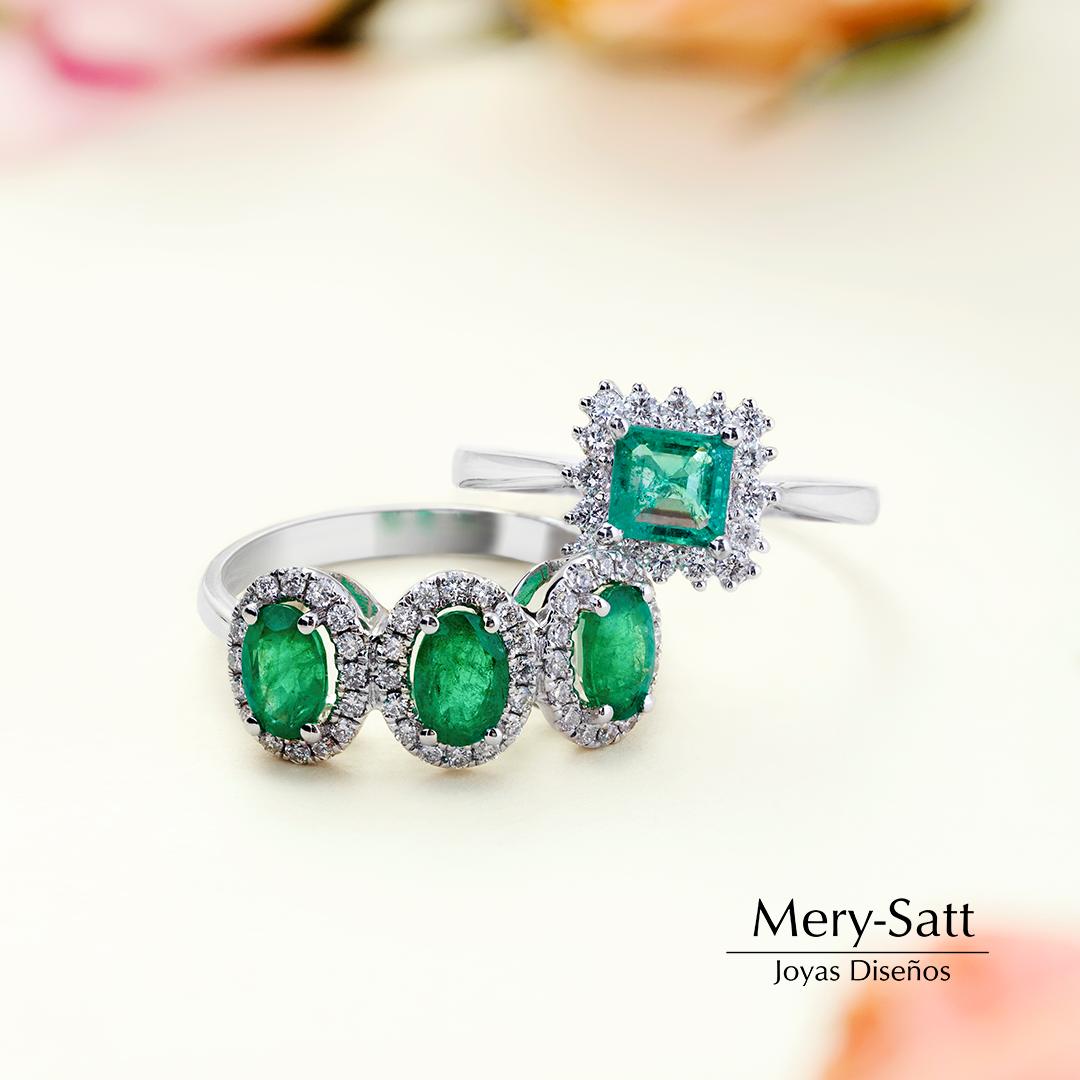 Anillo 3 Centros Esmeralda 1.42Ct Y Diamantes 0.33Ct Oro Blanco 18K-3