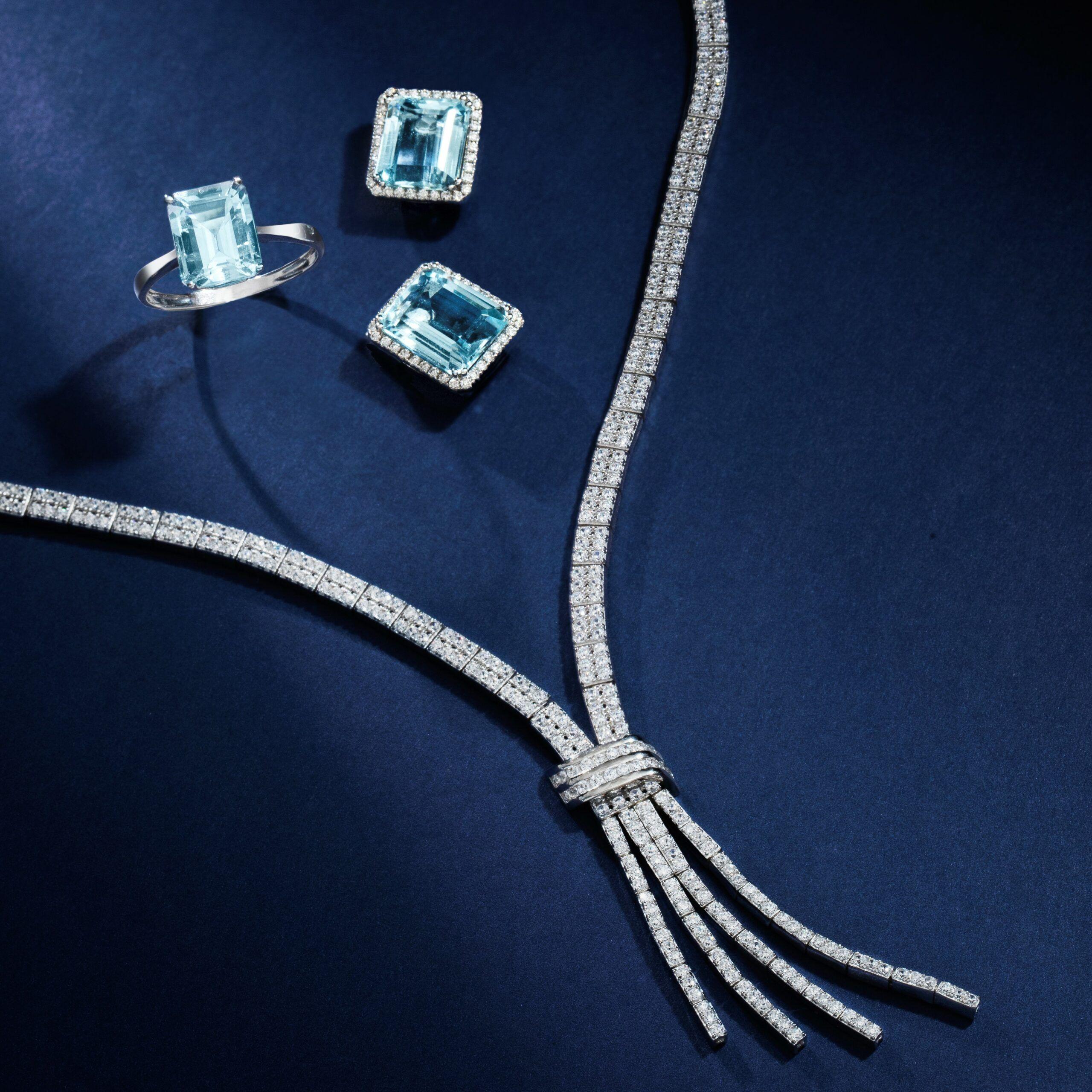 Collar Fran Plata 925 En Forma De V-3